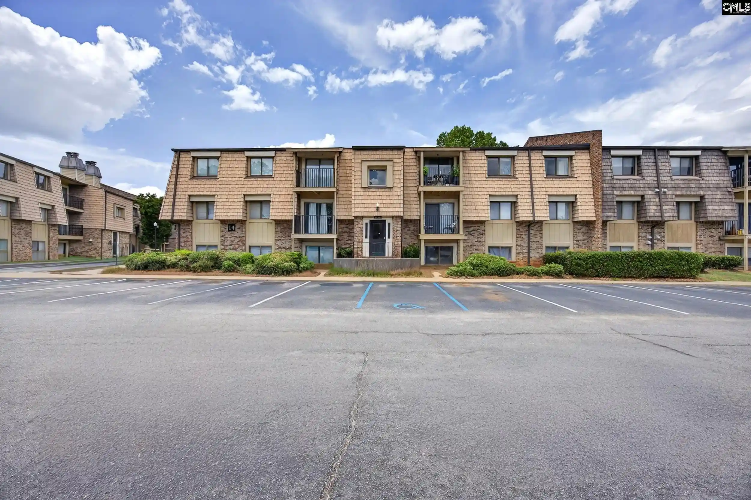 Photo 1 of Sale Pending at 1409 Old Manor, Columbia, SC 29210 | MLS# 639300 | Listing updated on 2026-08-19