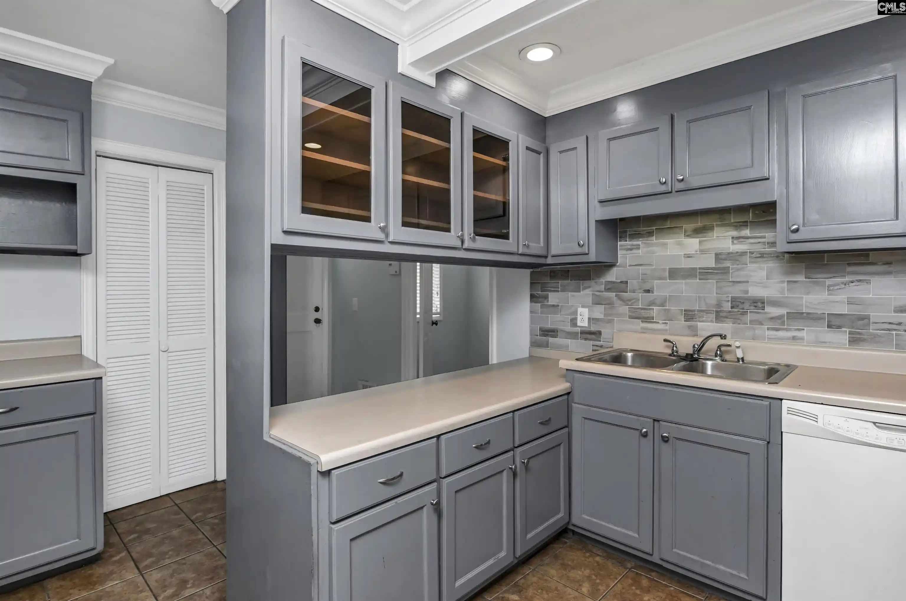 Photo 4 of Single family home for sale at 3814 Wilmot, Columbia, SC 29205 | MLS# 639318 | Listing updated on 2026-08-13