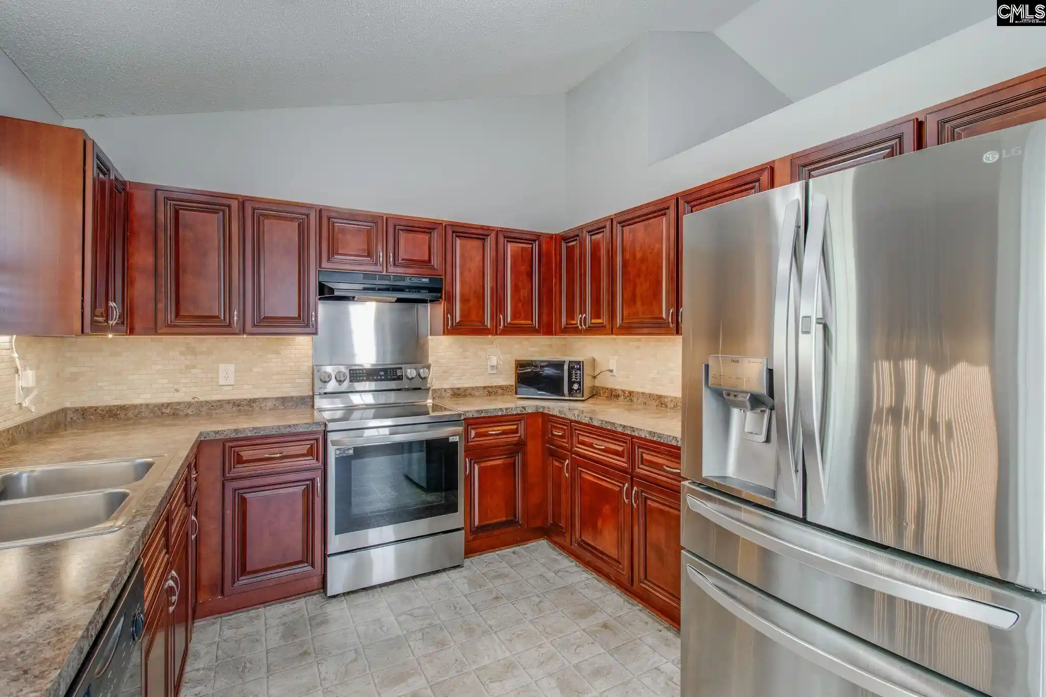 Photo 3 of Single family home for sale at 222 Nitsill Court, West Columbia, SC 29170 | MLS# 639331 | Listing updated on 2026-09-17