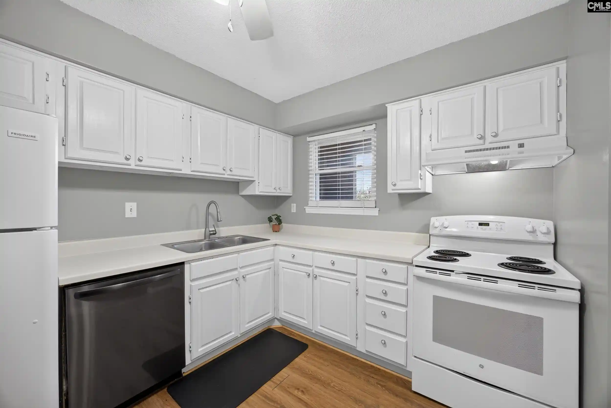 31st image of 332 Edgewater, West Columbia, SC 29169 | MLS# 639335