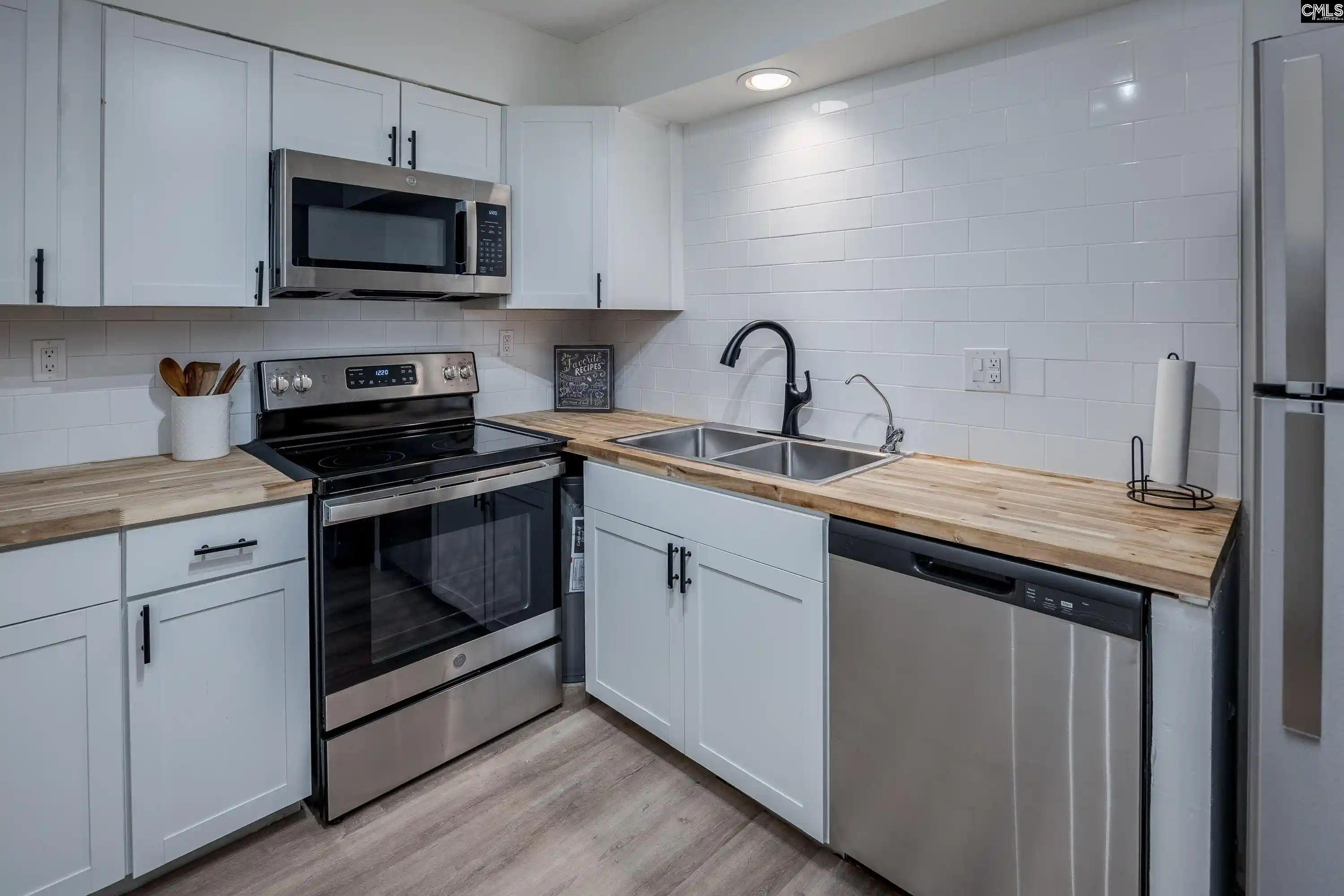 Photo 2 of Condo for sale at 1825 St Julian Pl #3E, Columbia, SC 29204 | MLS# 639527 | Listing updated on 2026-08-25