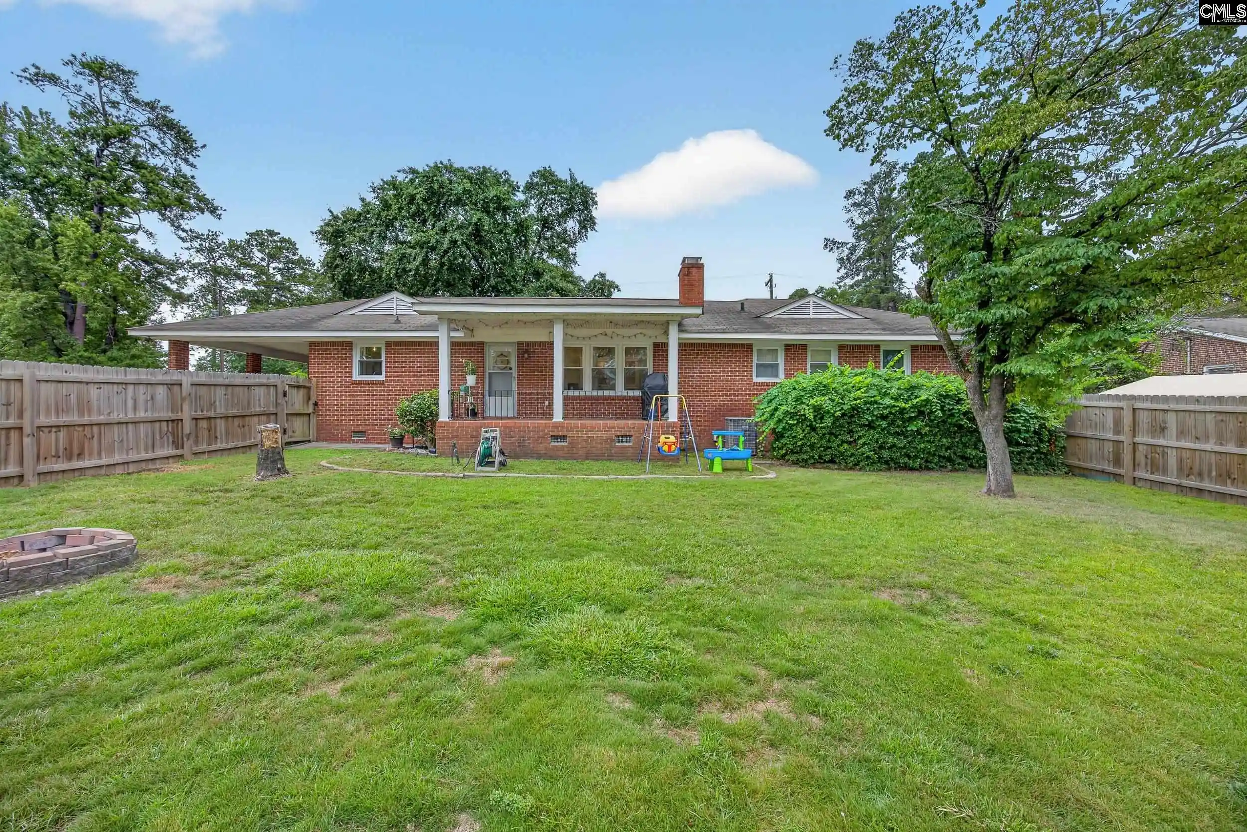 Photo 4 of Single family home for sale at 1627 Atlantic, Columbia, SC 29210 | MLS# 639542 | Listing updated on 2026-09-17