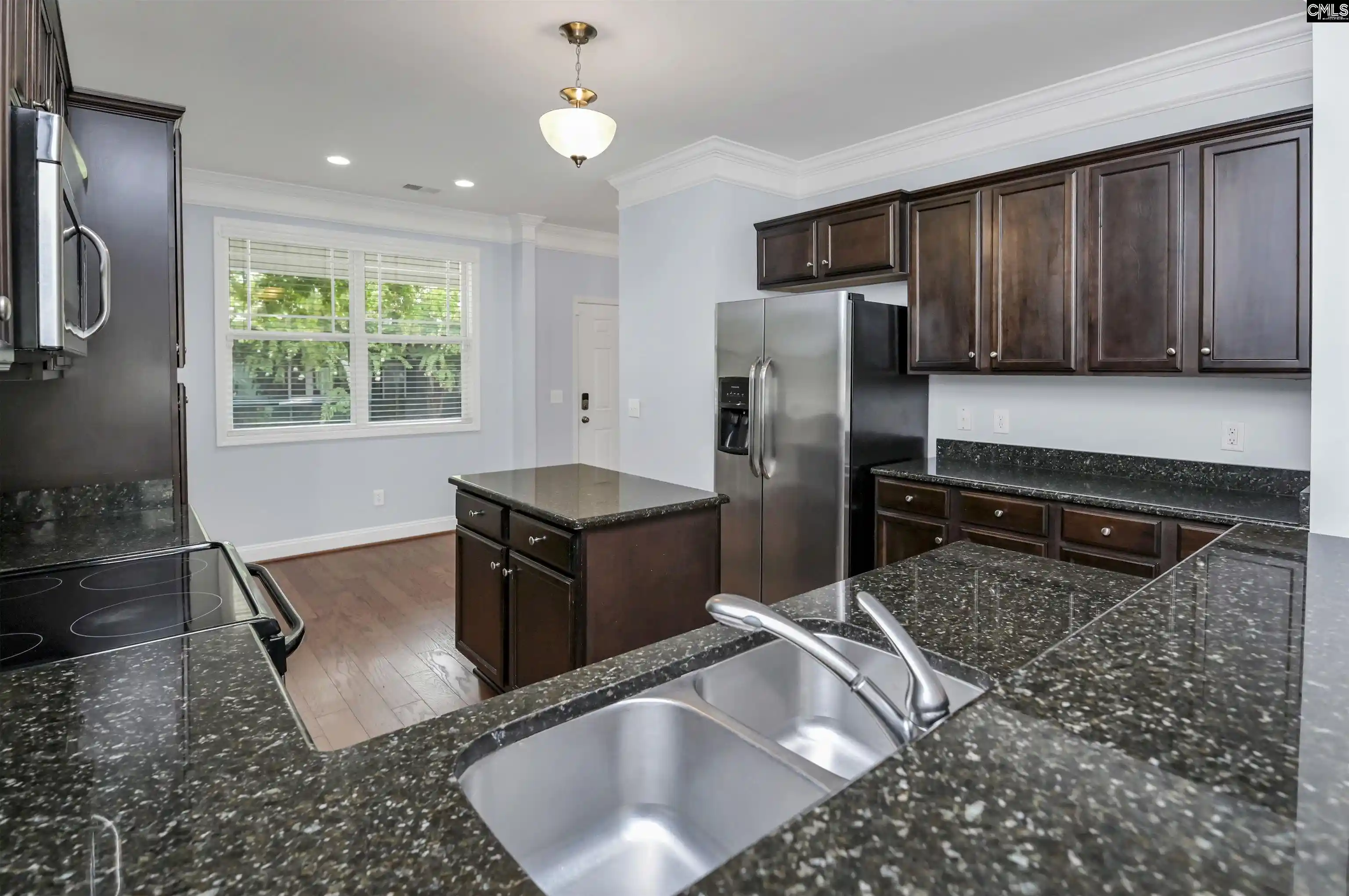 Photo 4 of Sale Pending at 865 Forest Park, Columbia, SC 29209 | MLS# 639571 | Listing updated on 2026-09-11