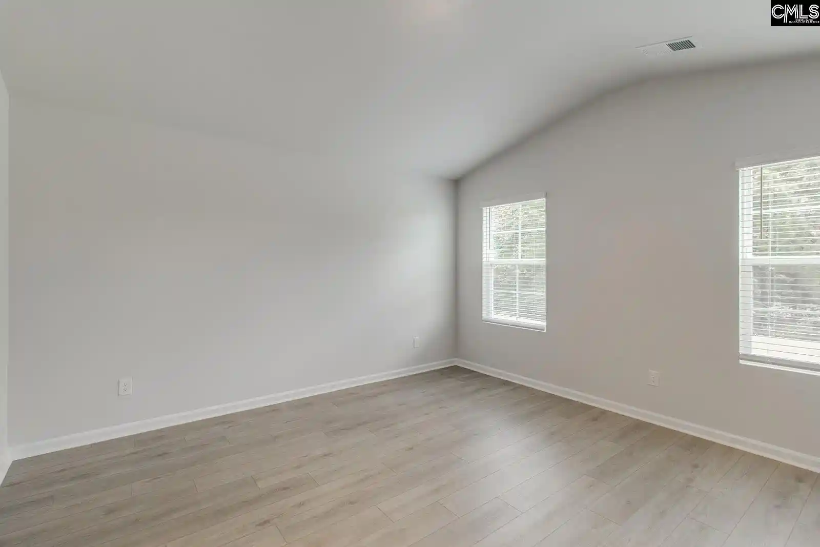 Photo 2 of Single family home for sale at 3103 Hallsdale, Elgin, SC 29045 | MLS# 639575 | Listing updated on 2026-10-14