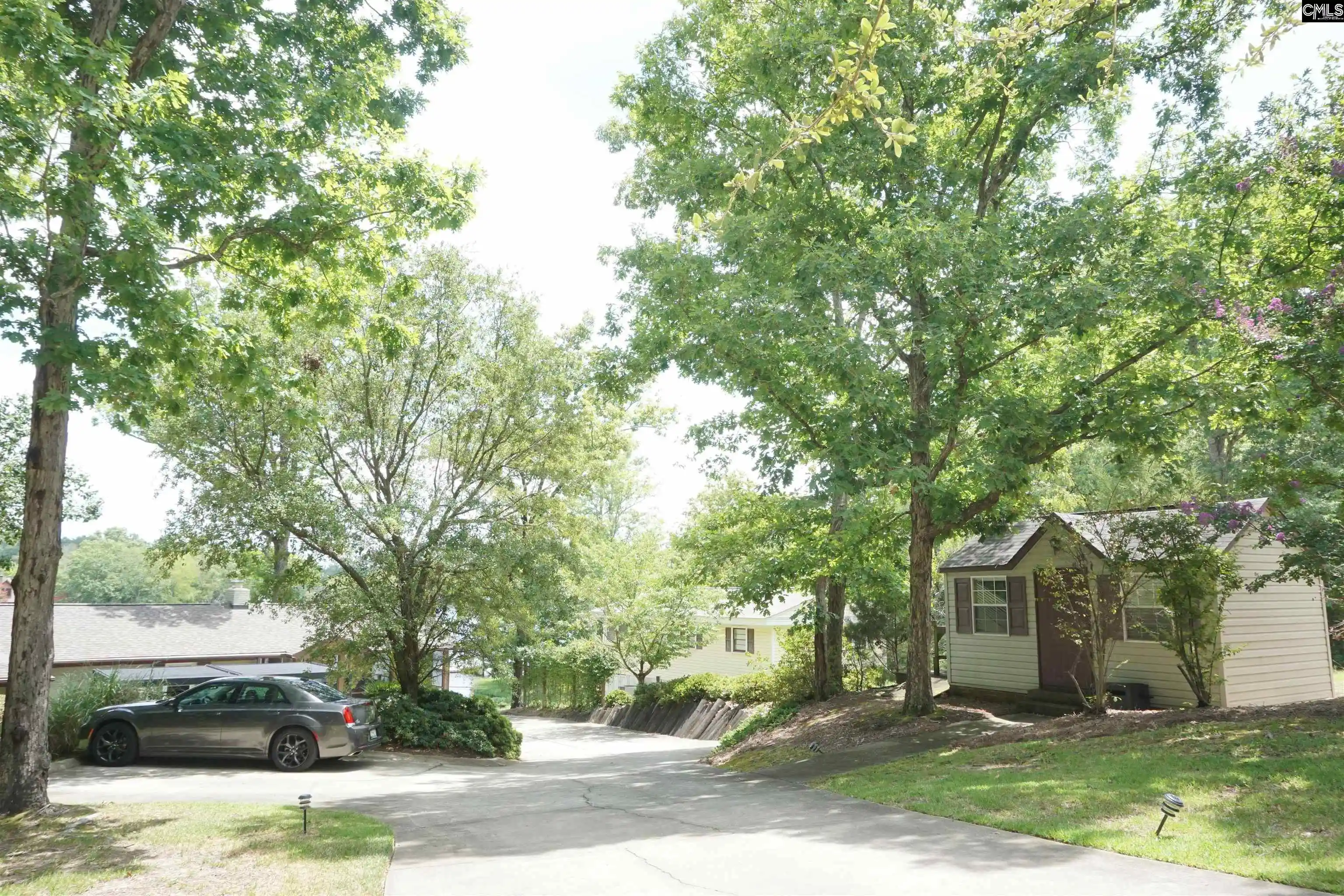 Photo 2 of Single family home for sale at 218 Lakeshore, Leesville, SC 29070 | MLS# 639589 | Listing updated on 2026-08-31