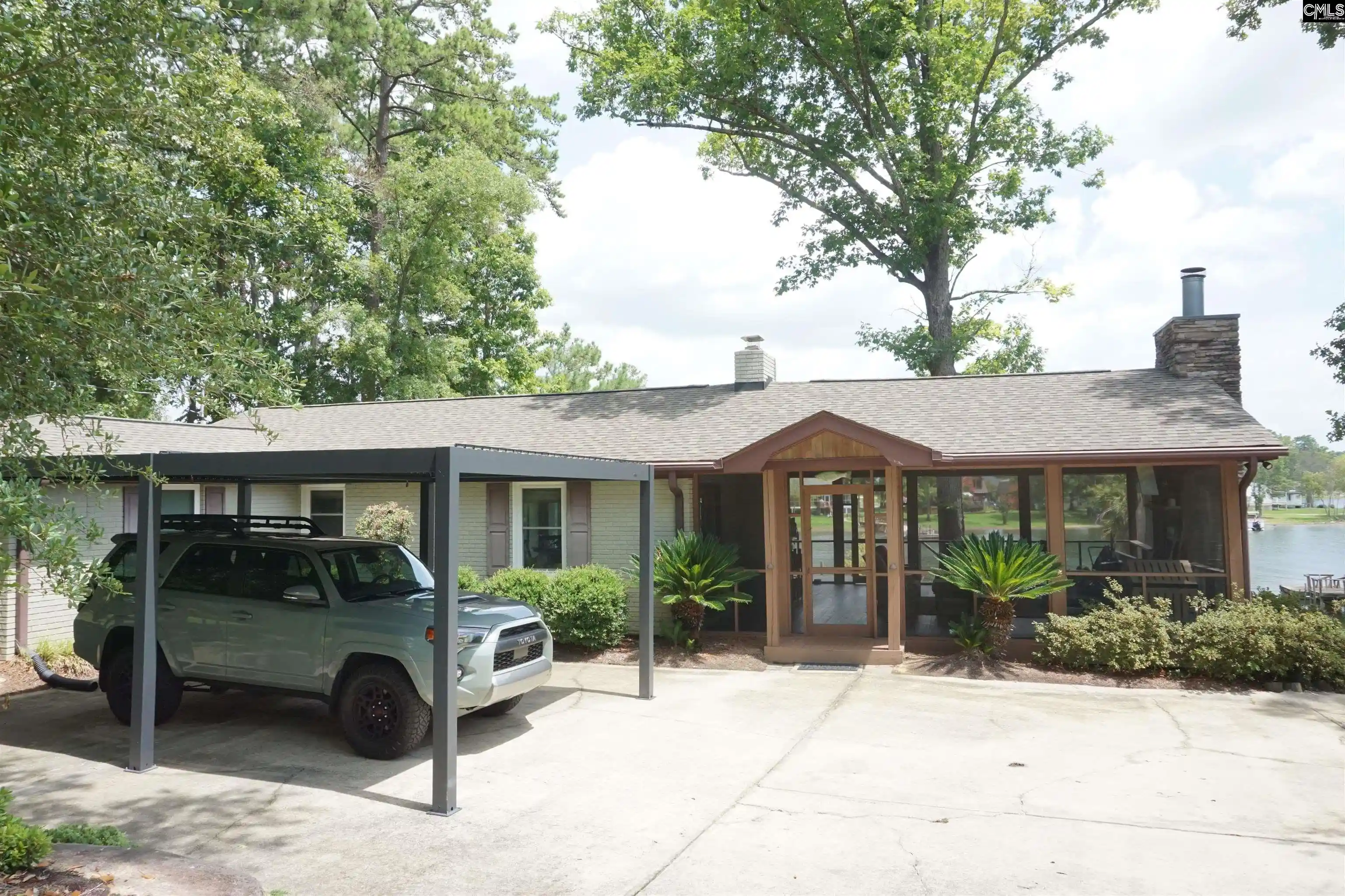 Photo 3 of Single family home for sale at 218 Lakeshore, Leesville, SC 29070 | MLS# 639589 | Listing updated on 2026-08-31
