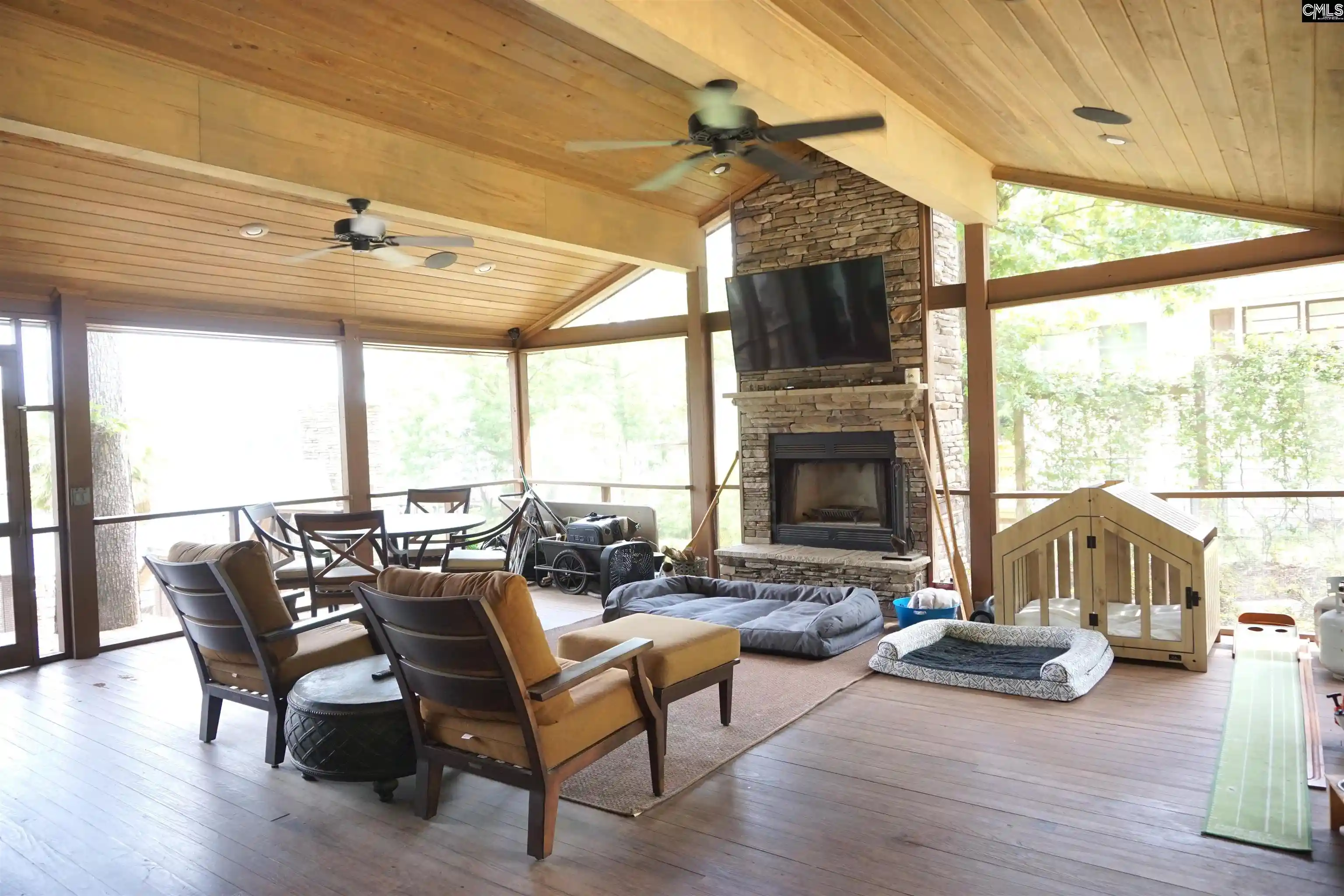 Photo 5 of Single family home for sale at 218 Lakeshore, Leesville, SC 29070 | MLS# 639589 | Listing updated on 2026-08-31