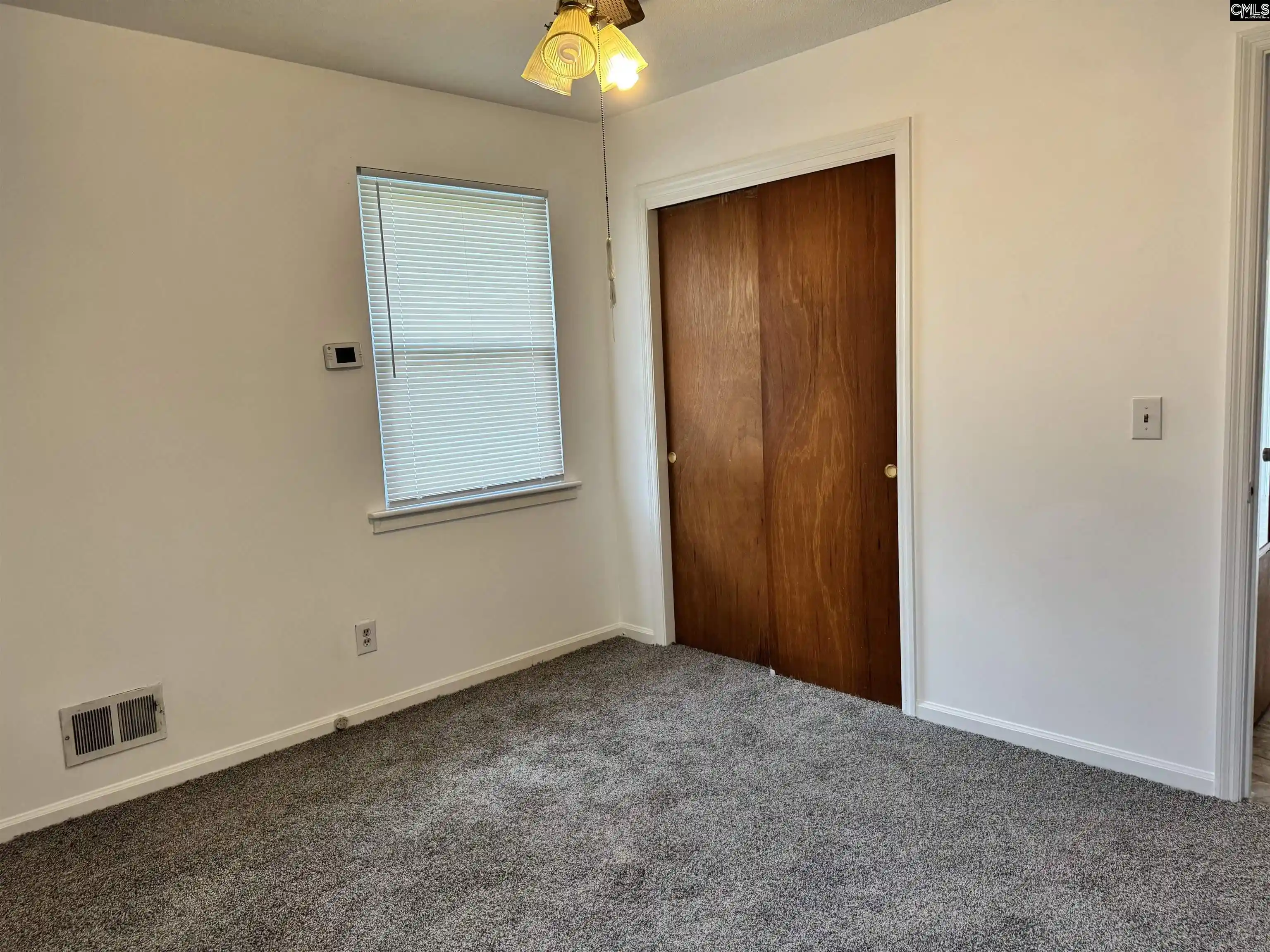 Photo 3 of Sale Pending at 7109 Fran, Columbia, SC 29203 | MLS# 639686 | Listing updated on 2026-09-09
