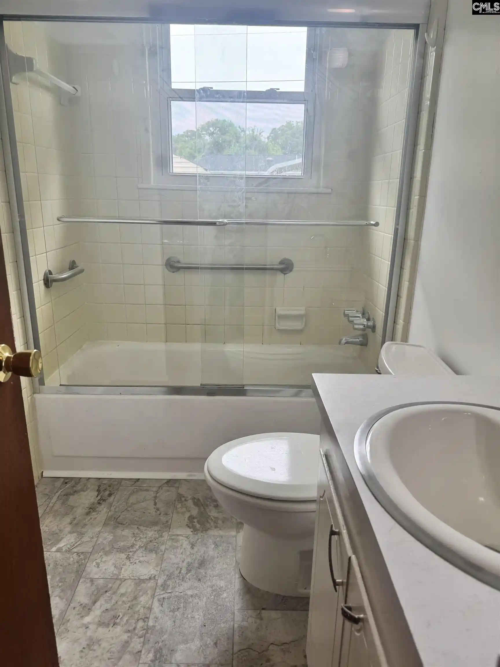 Photo 4 of Sale Pending at 7109 Fran, Columbia, SC 29203 | MLS# 639686 | Listing updated on 2026-09-09