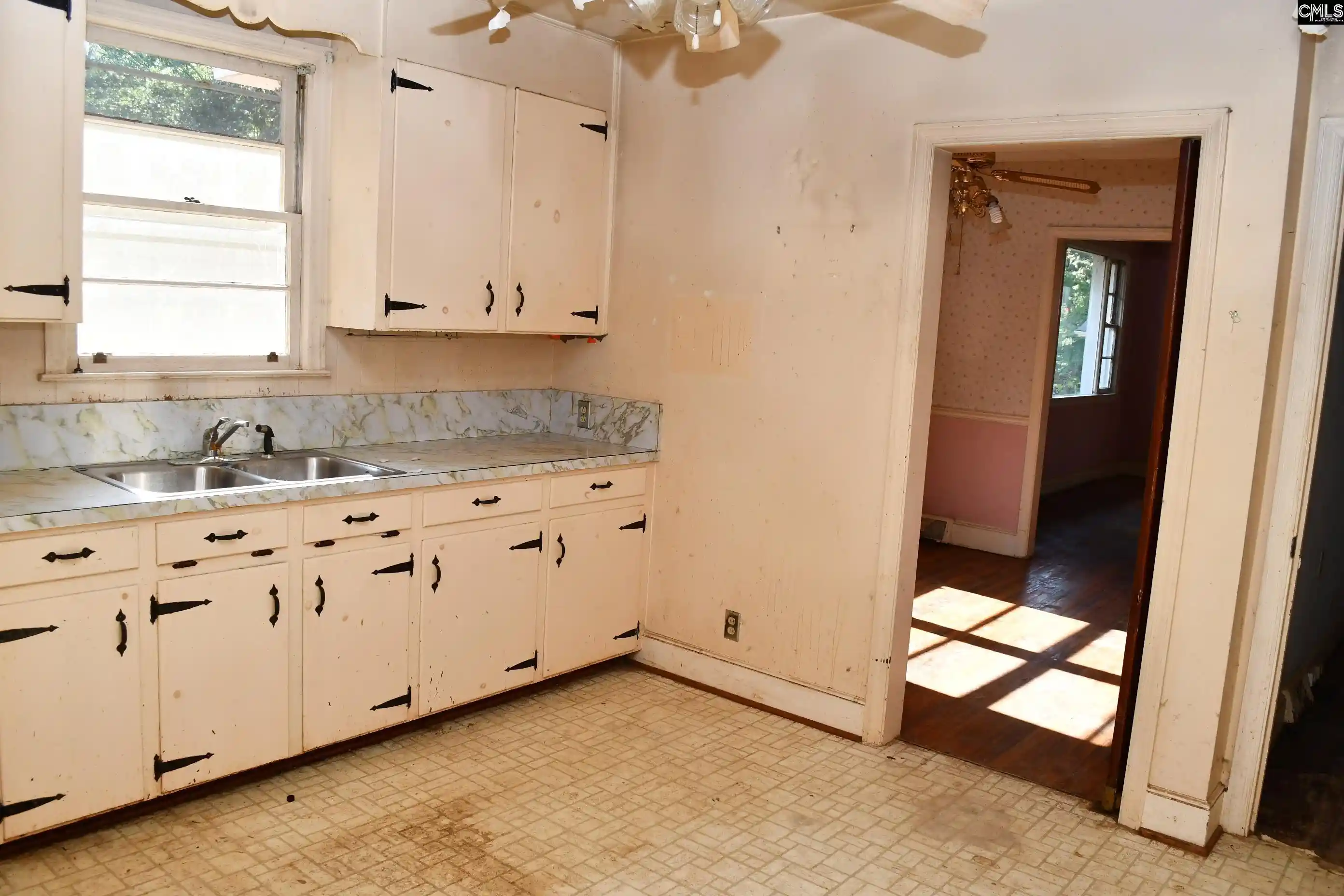 3rd image of 1436 Mangum, Columbia, SC 29210 | MLS# 639703