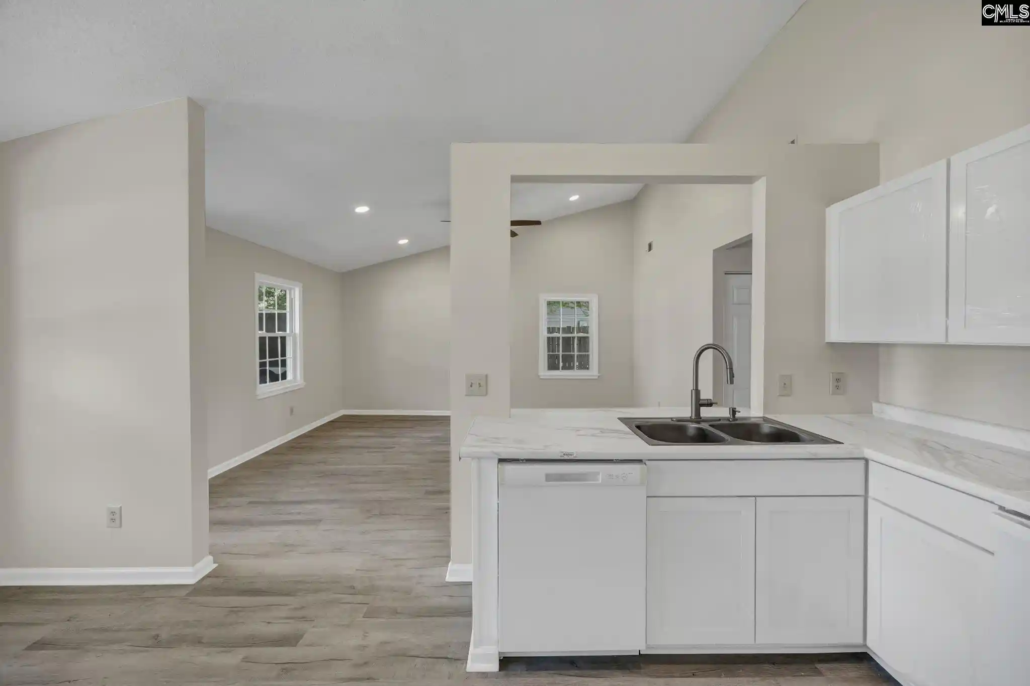 2nd image of 404 Greenlake, Hopkins, SC 29061 | MLS# 639727
