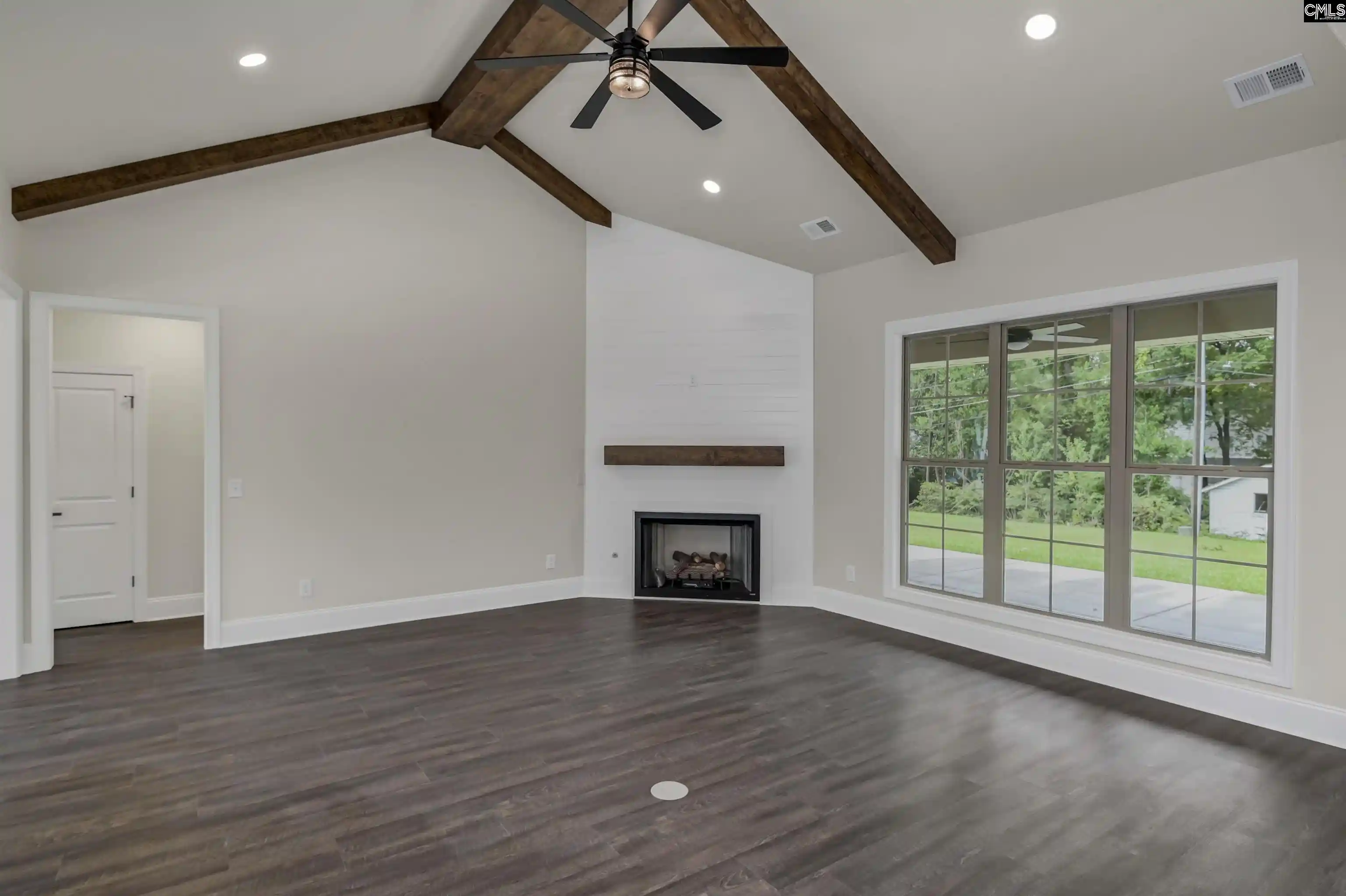 Photo 2 of Sale Pending at 4206 Devine, Columbia, SC 29205 | MLS# 639736 | Listing updated on 2026-09-19
