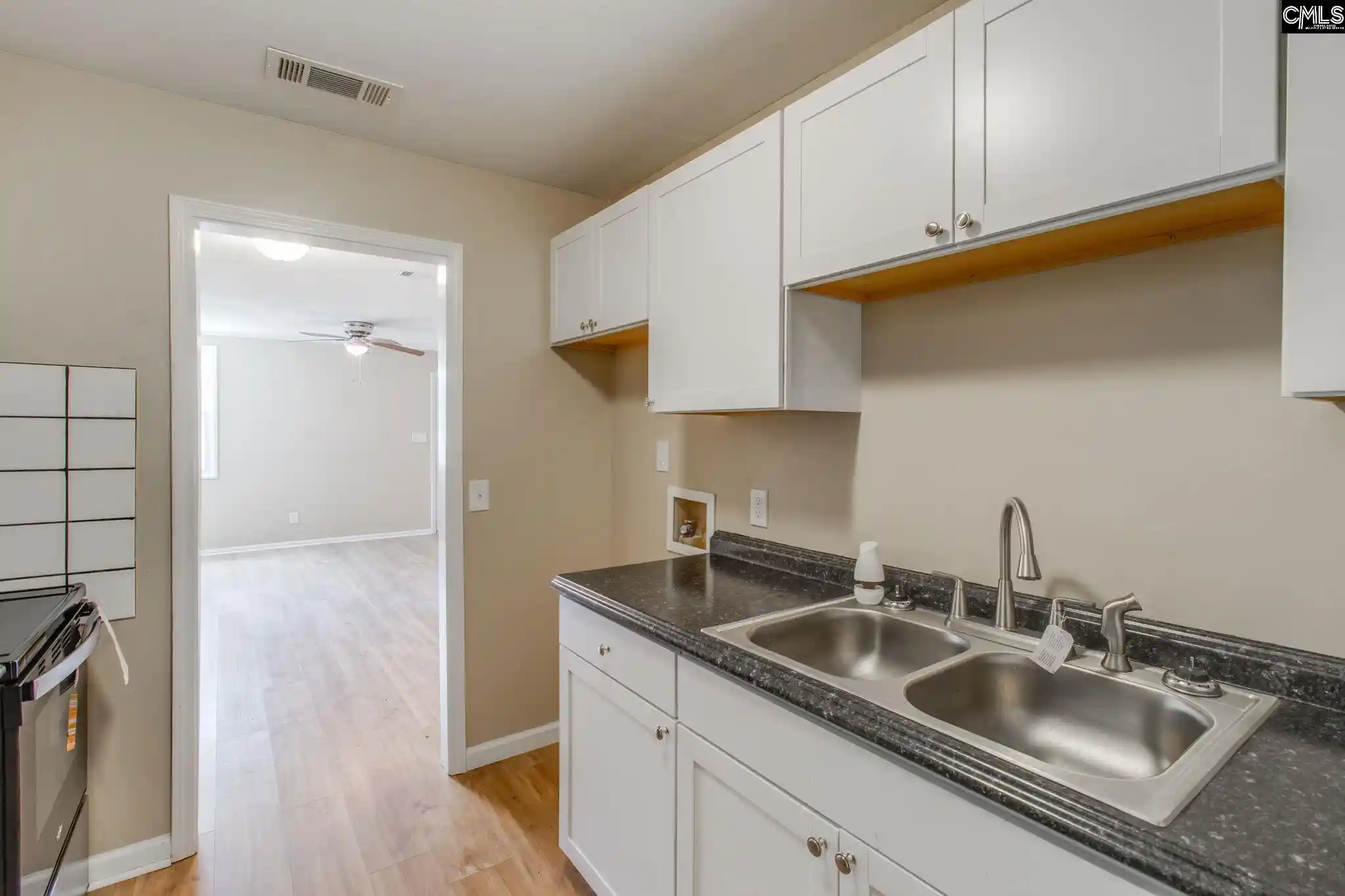 3rd image of 320 S Beltline #4A, Columbia, SC 29205 | MLS# 639757