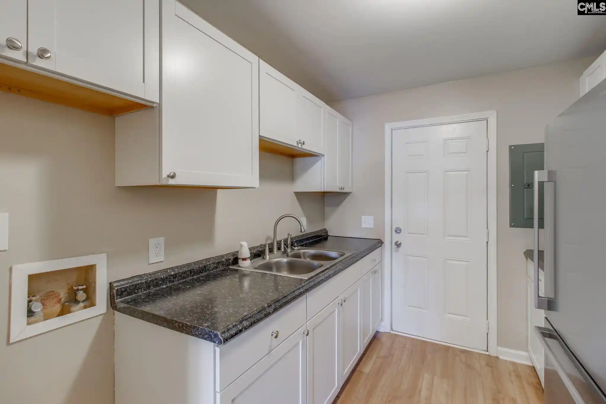 2nd image of 320 S Beltline, Columbia, SC 29205