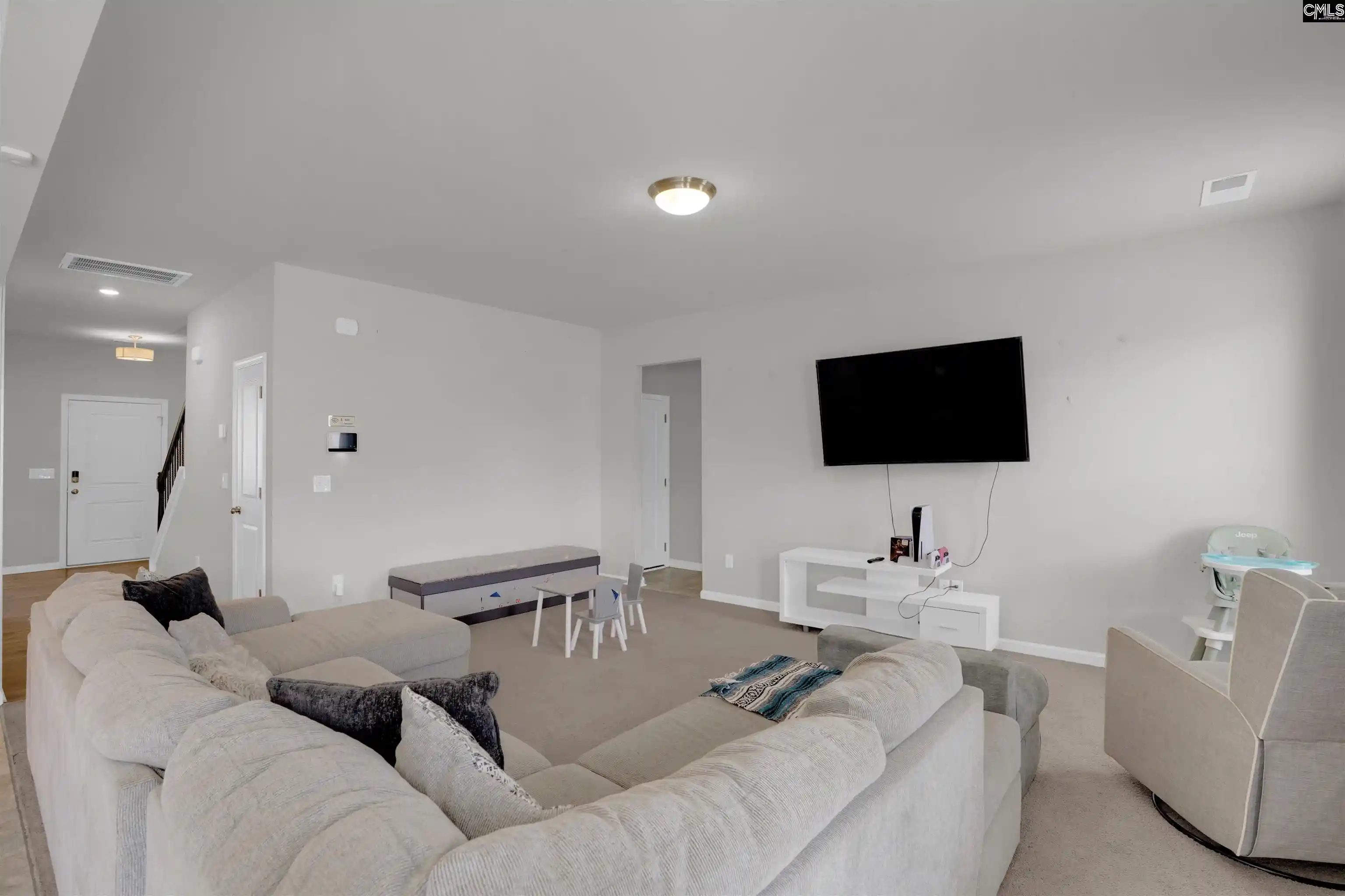 Photo 3 of Sale Pending at 336 Council Loop, Columbia, SC 29209 | MLS# 639797 | Listing updated on 2026-09-18