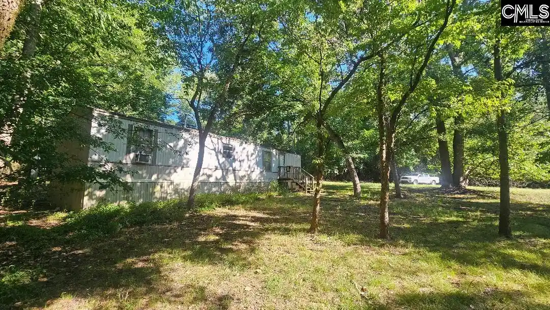 Photo 5 of Sale Pending at 142 Crystal Creek Cr, Chapin, SC 29036 | MLS# 639817 | Listing updated on 2026-08-10