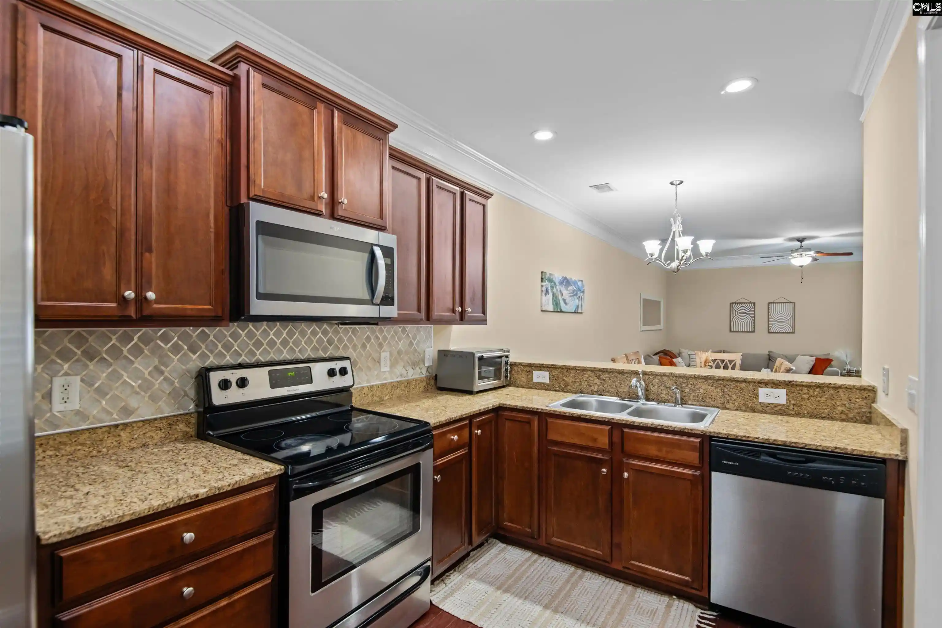 Photo 4 of Townhouse for sale at 118 Gavinshire, Columbia, SC 29209 | MLS# 639857 | Listing updated on 2026-08-25