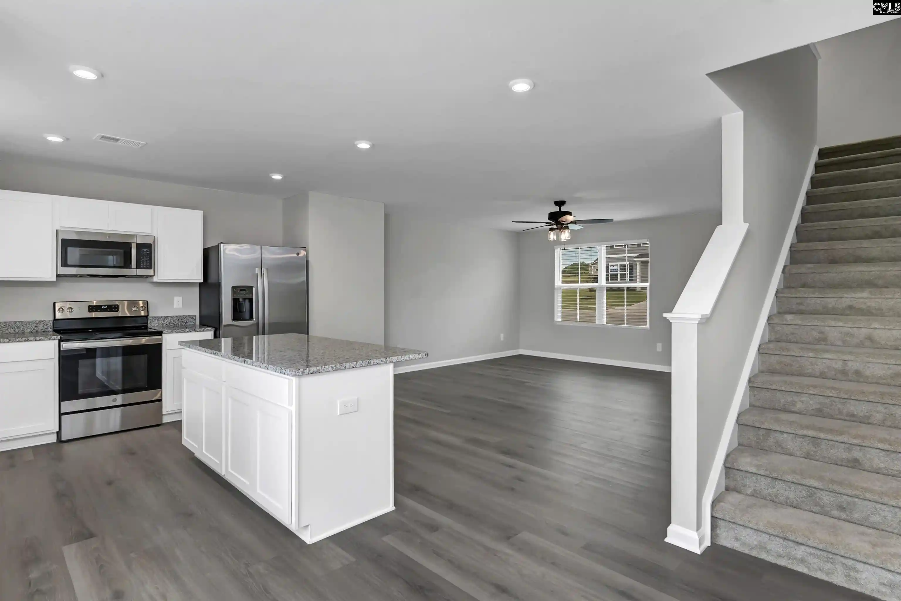 Photo 3 of Single family home for sale at 3041 Blue Brook, Columbia, SC 29209 | MLS# 639873 | Listing updated on 2026-08-13