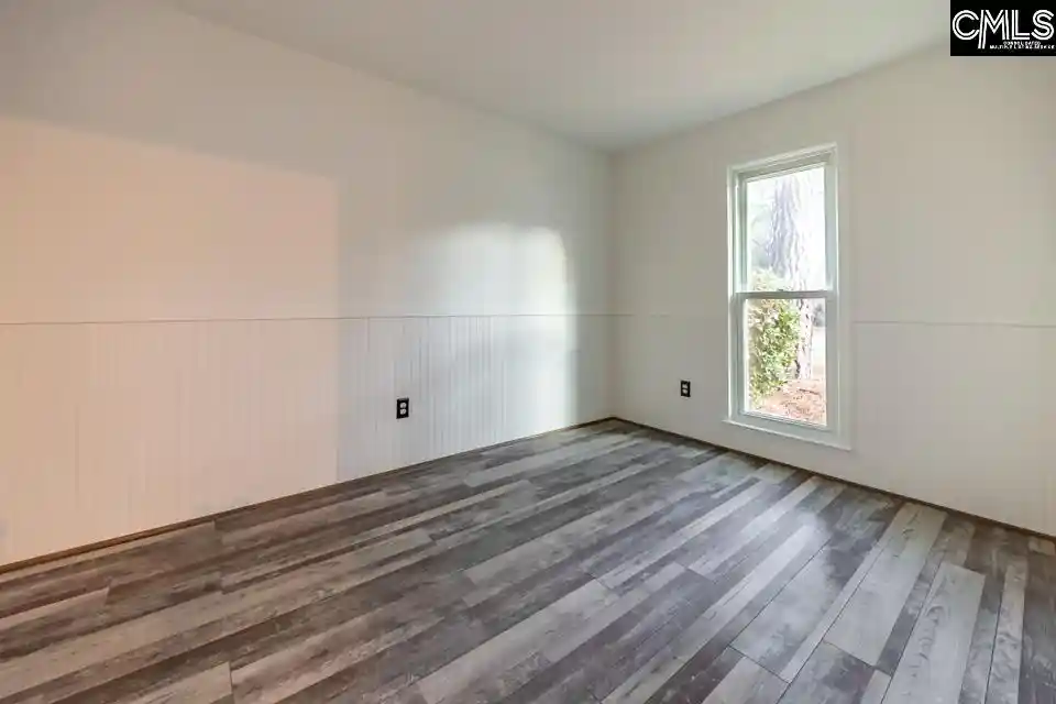 Photo 3 of Single family home for sale at 124 Aylesbury, Irmo, SC 29063 | MLS# 639918 | Listing updated on 2026-08-28
