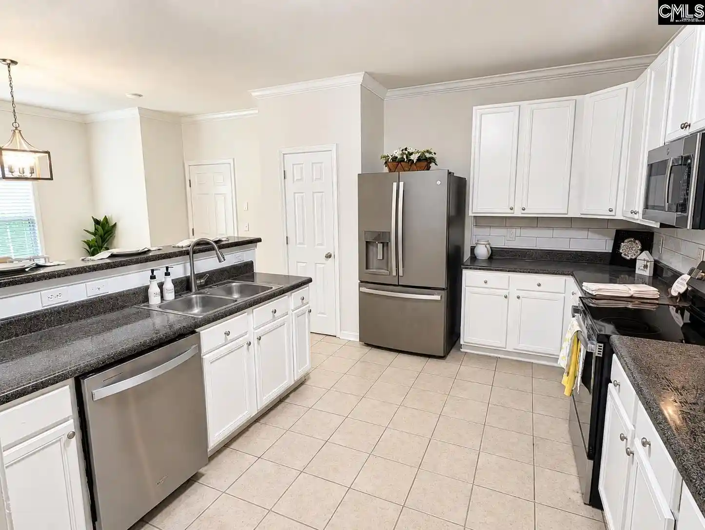 Photo 3 of Sale Pending at 633 Chaterelle, Columbia, SC 29229 | MLS# 639945 | Listing updated on 2026-09-19