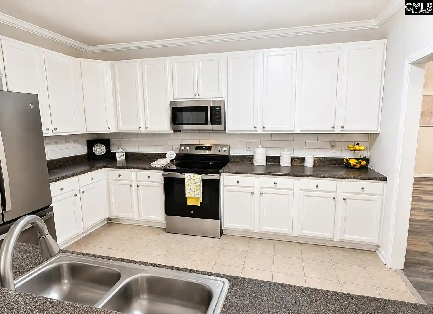 Photo 4 of Sale Pending at 633 Chaterelle, Columbia, SC 29229 | MLS# 639945 | Listing updated on 2026-09-19