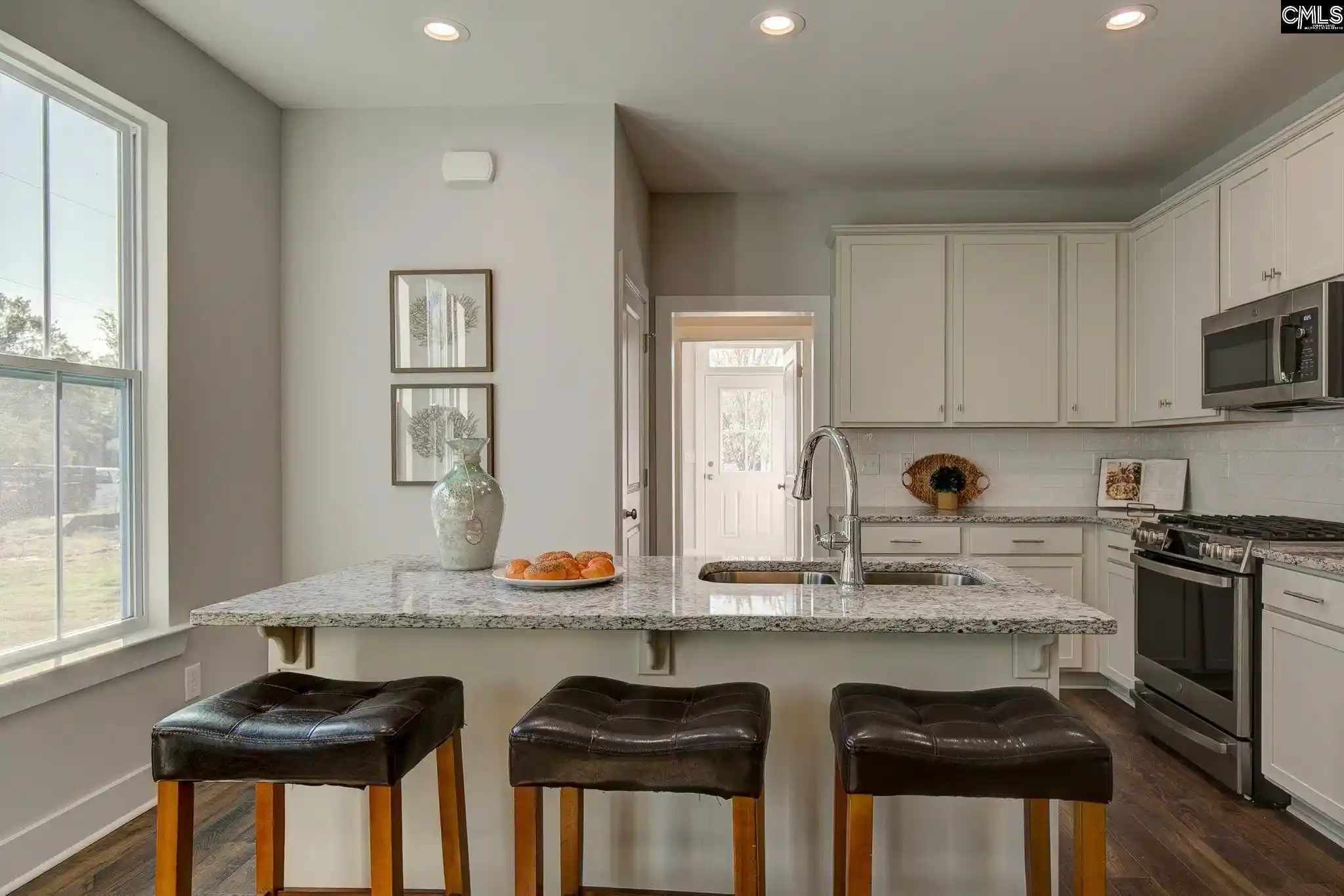 Photo 2 of Single family home for sale at 806 Lexington, Cayce, SC 29033 | MLS# 640016 | Listing updated on 2026-09-02