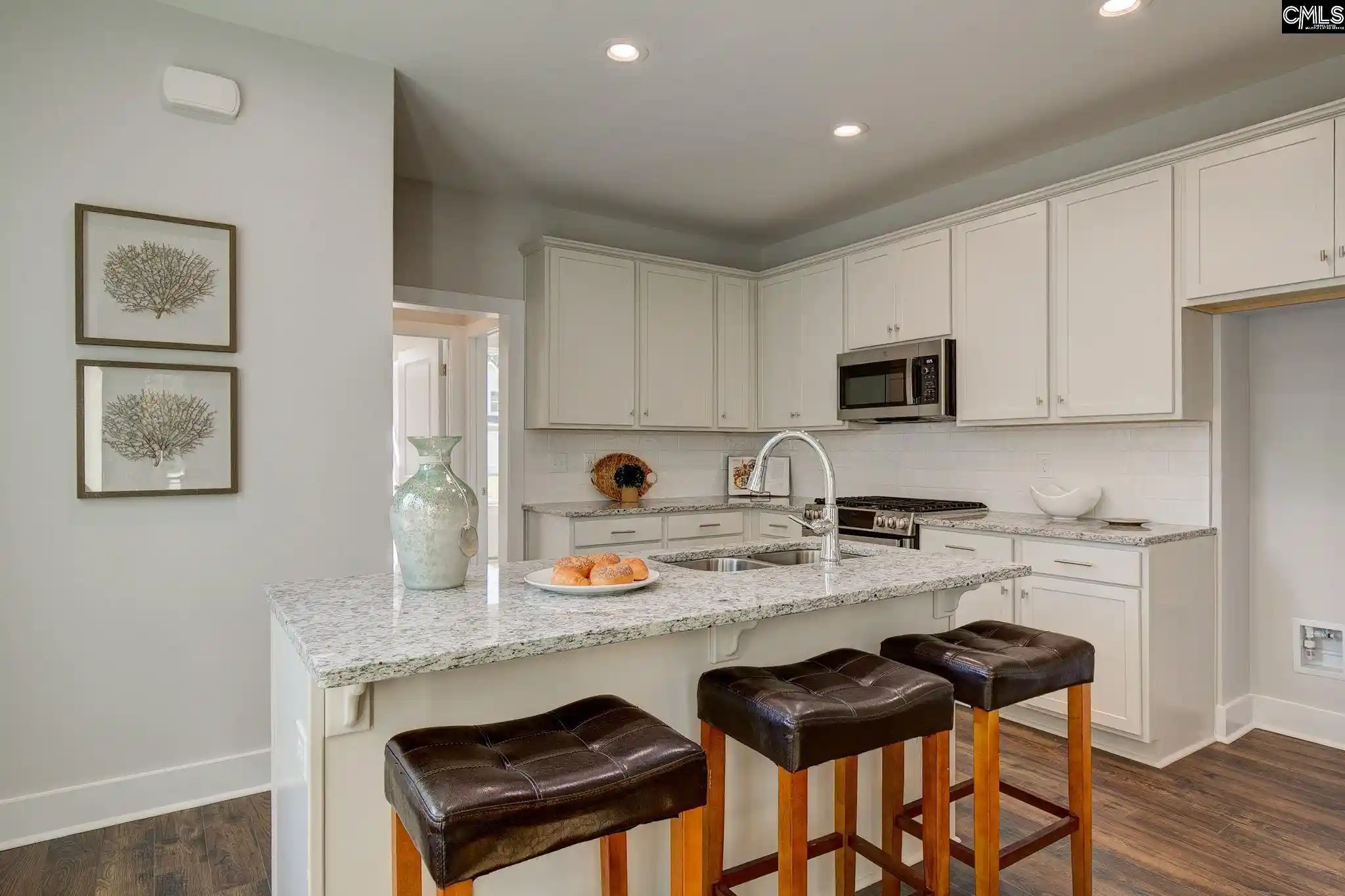 Photo 3 of Single family home for sale at 806 Lexington, Cayce, SC 29033 | MLS# 640016 | Listing updated on 2026-09-02