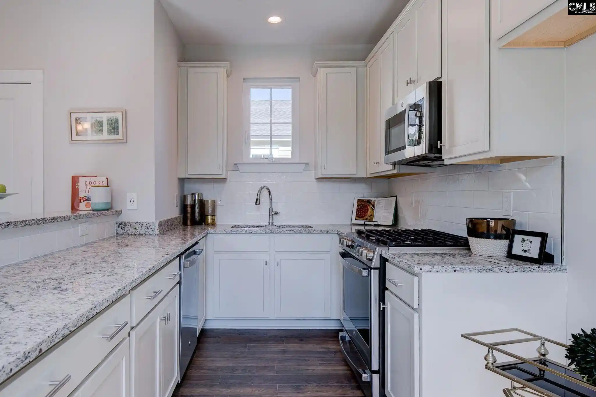 Photo 4 of Single family home for sale at 802 Lexington, Cayce, SC 29033 | MLS# 640018 | Listing updated on 2026-08-25