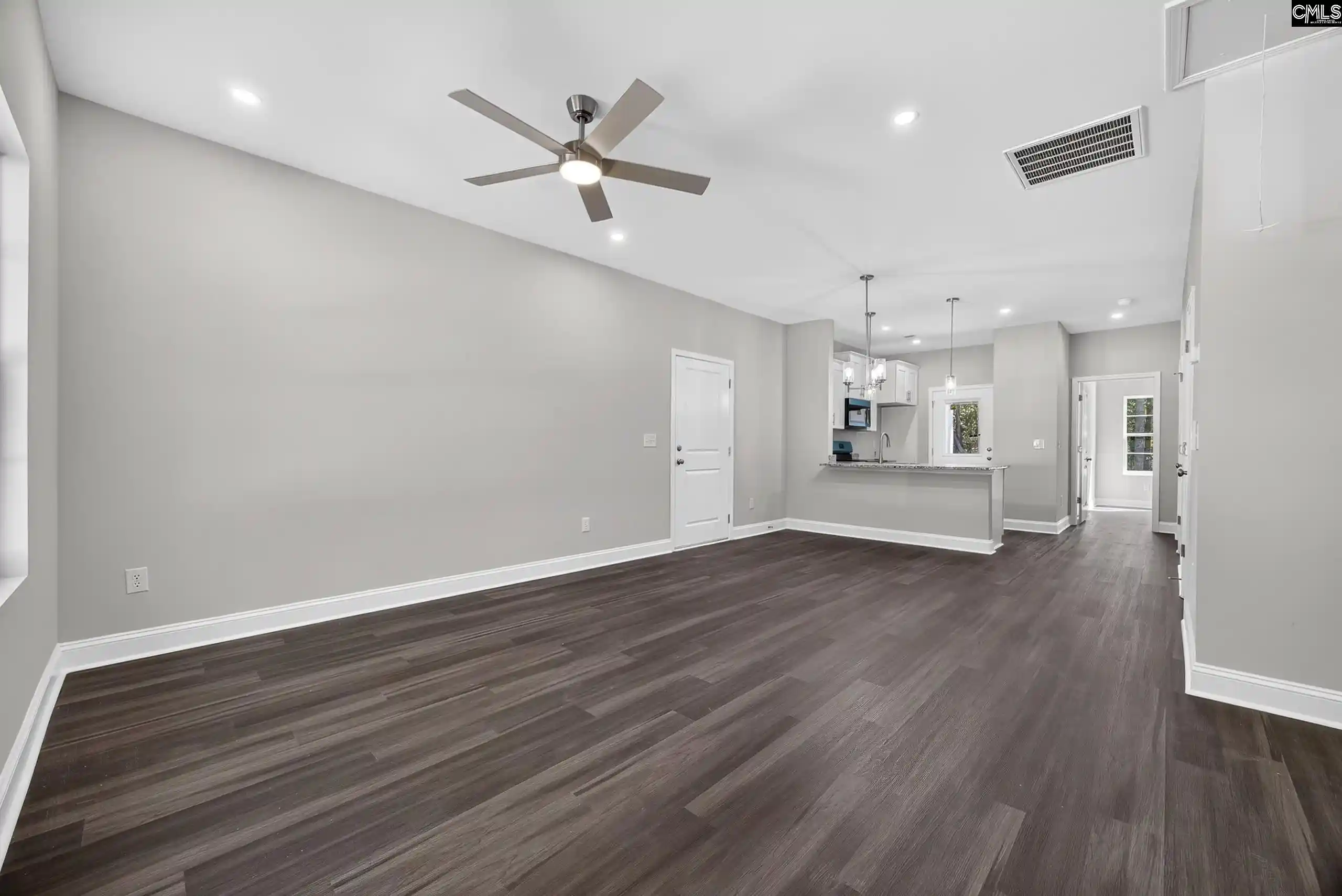 Photo 2 of Single family home for sale at 412 Crawford Road, Columbia, SC 29203 | MLS# 640023 | Listing updated on 2026-10-10