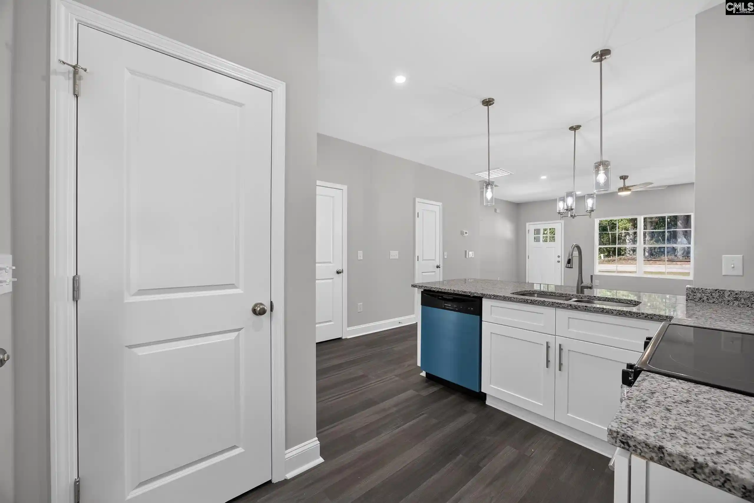 Photo 3 of Single family home for sale at 412 Crawford Road, Columbia, SC 29203 | MLS# 640023 | Listing updated on 2026-10-10