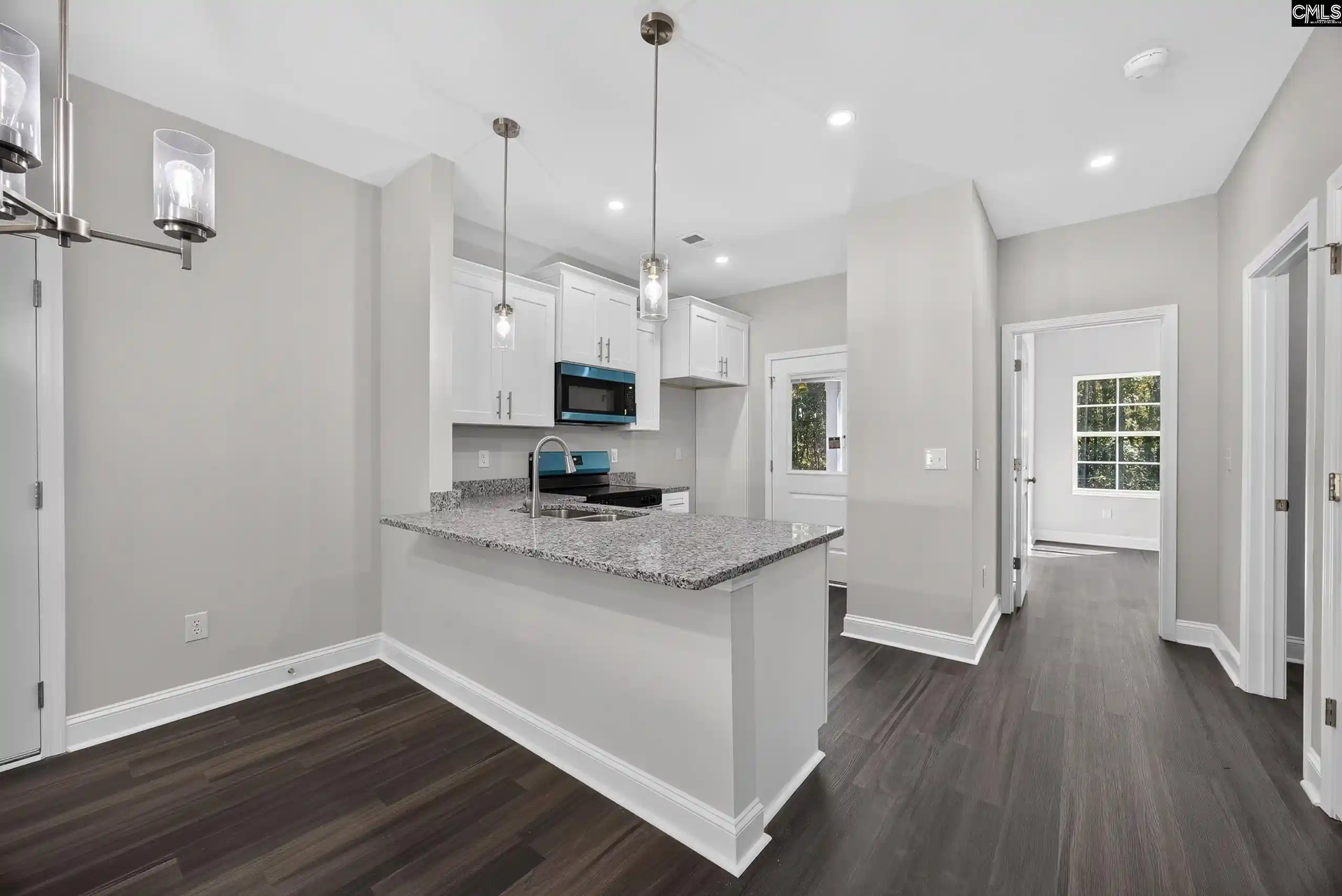 Photo 4 of Single family home for sale at 412 Crawford Road, Columbia, SC 29203 | MLS# 640023 | Listing updated on 2026-10-10