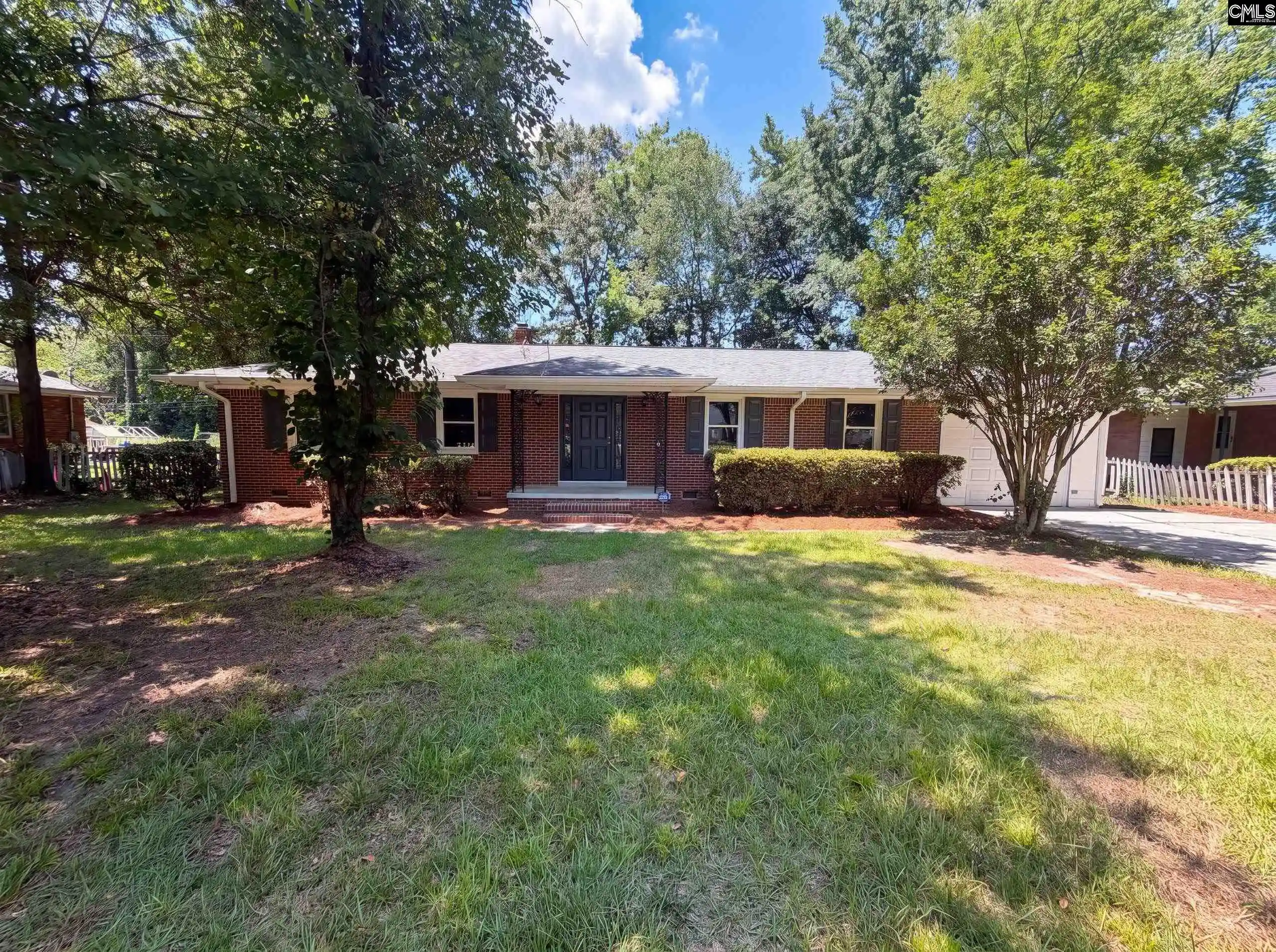 Photo 1 of Single family home for sale at 927 Greenlawn, Columbia, SC 29209 | MLS# 640057 | Listing updated on 2026-10-08