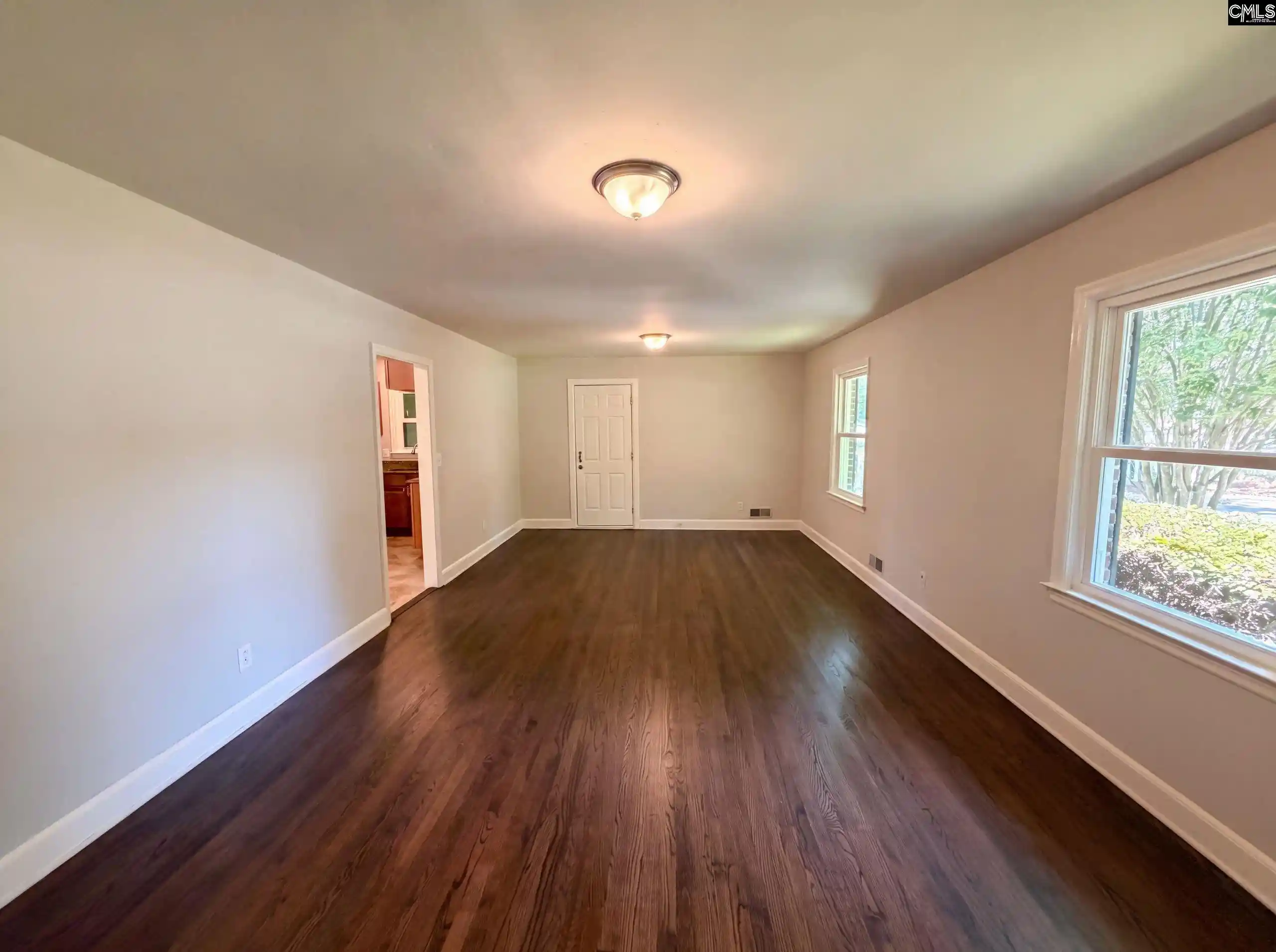 Photo 3 of Single family home for sale at 927 Greenlawn, Columbia, SC 29209 | MLS# 640057 | Listing updated on 2026-10-08