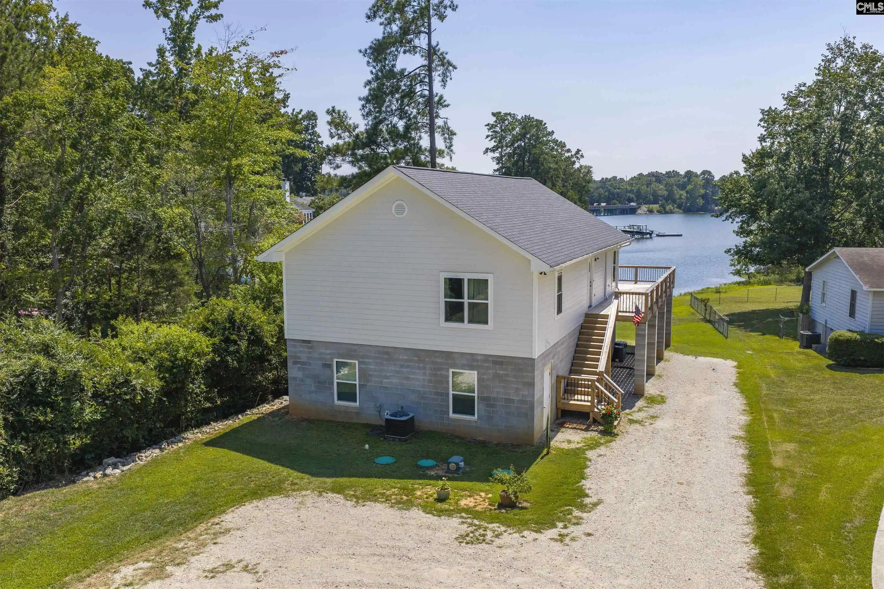 Photo 4 of Sale Pending at 205 Lakewood, Chapin, SC 29036 | MLS# 640177 | Listing updated on 2026-08-30