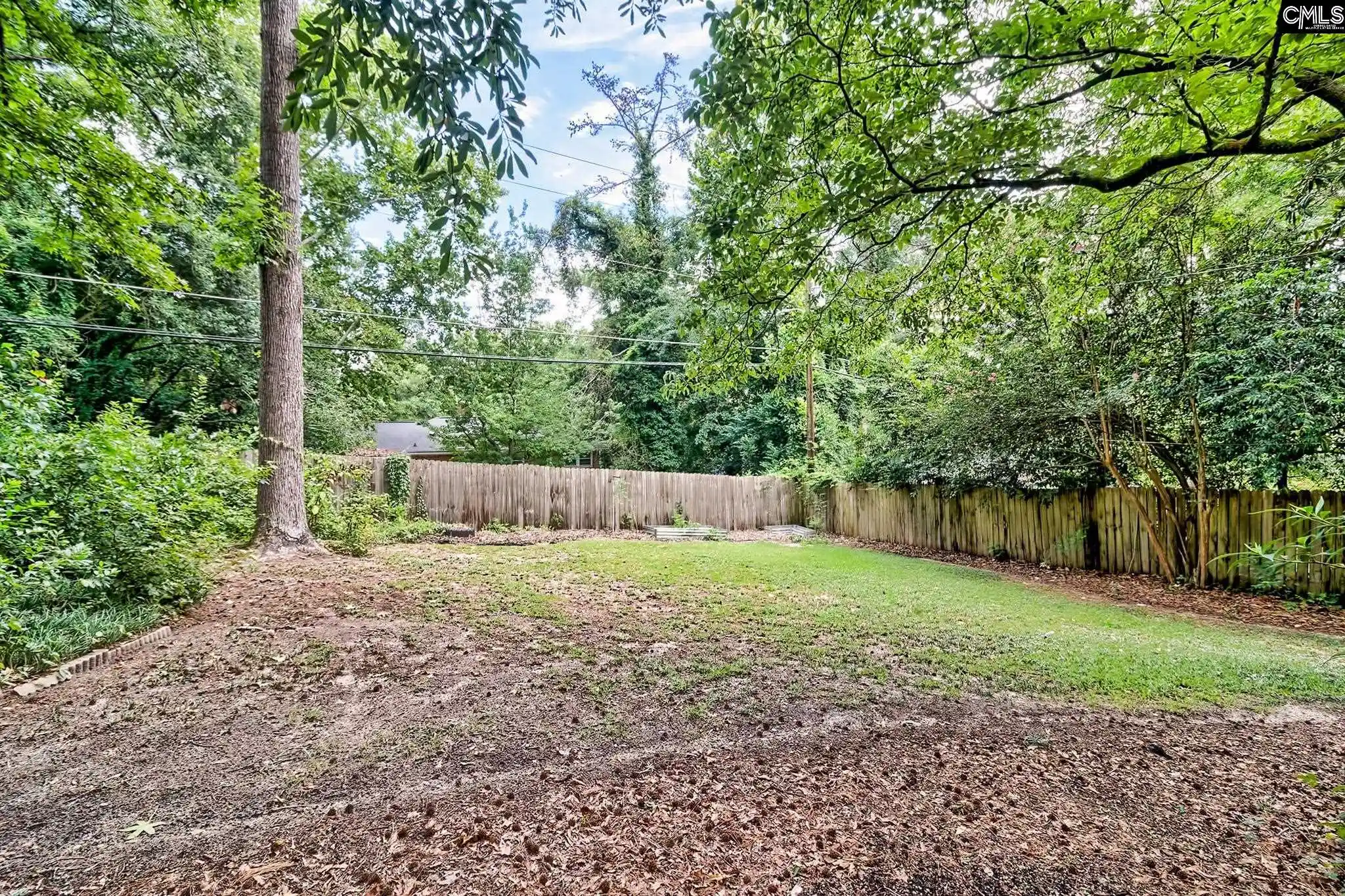 Photo 3 of Sale Pending at 2032 Robin, Columbia, SC 29204 | MLS# 640178 | Listing updated on 2026-08-24