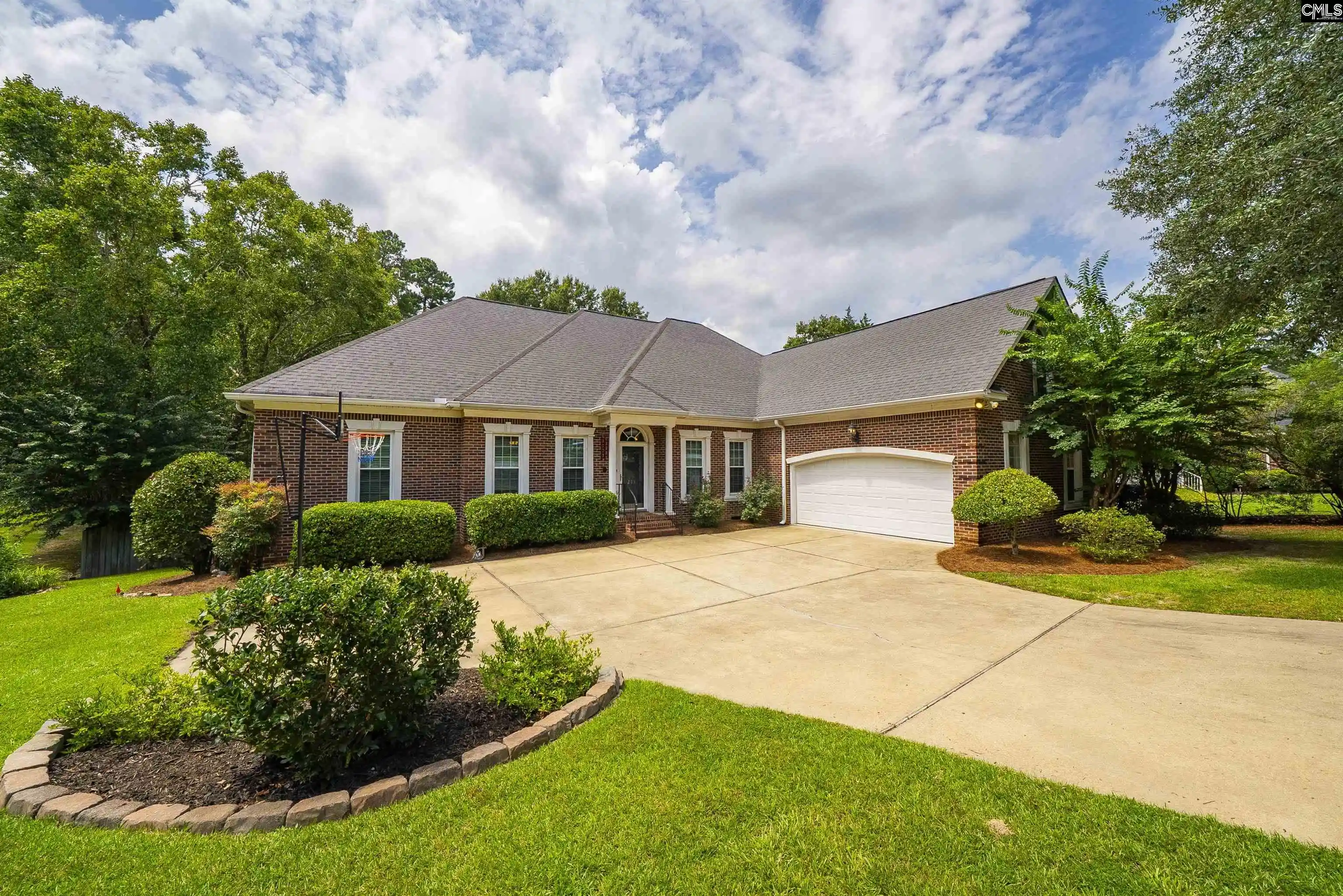 Photo 1 of Sale Pending at 211 Rolling Creek, Irmo, SC 29063 | MLS# 640192 | Listing updated on 2026-09-01