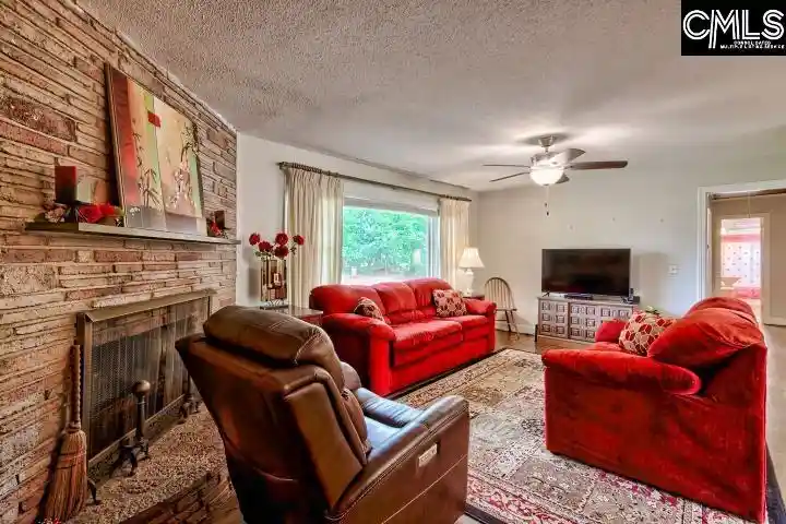 Photo 3 of Sale Pending at 4707 Fernwood, Columbia, SC 29206 | MLS# 640193 | Listing updated on 2026-09-03