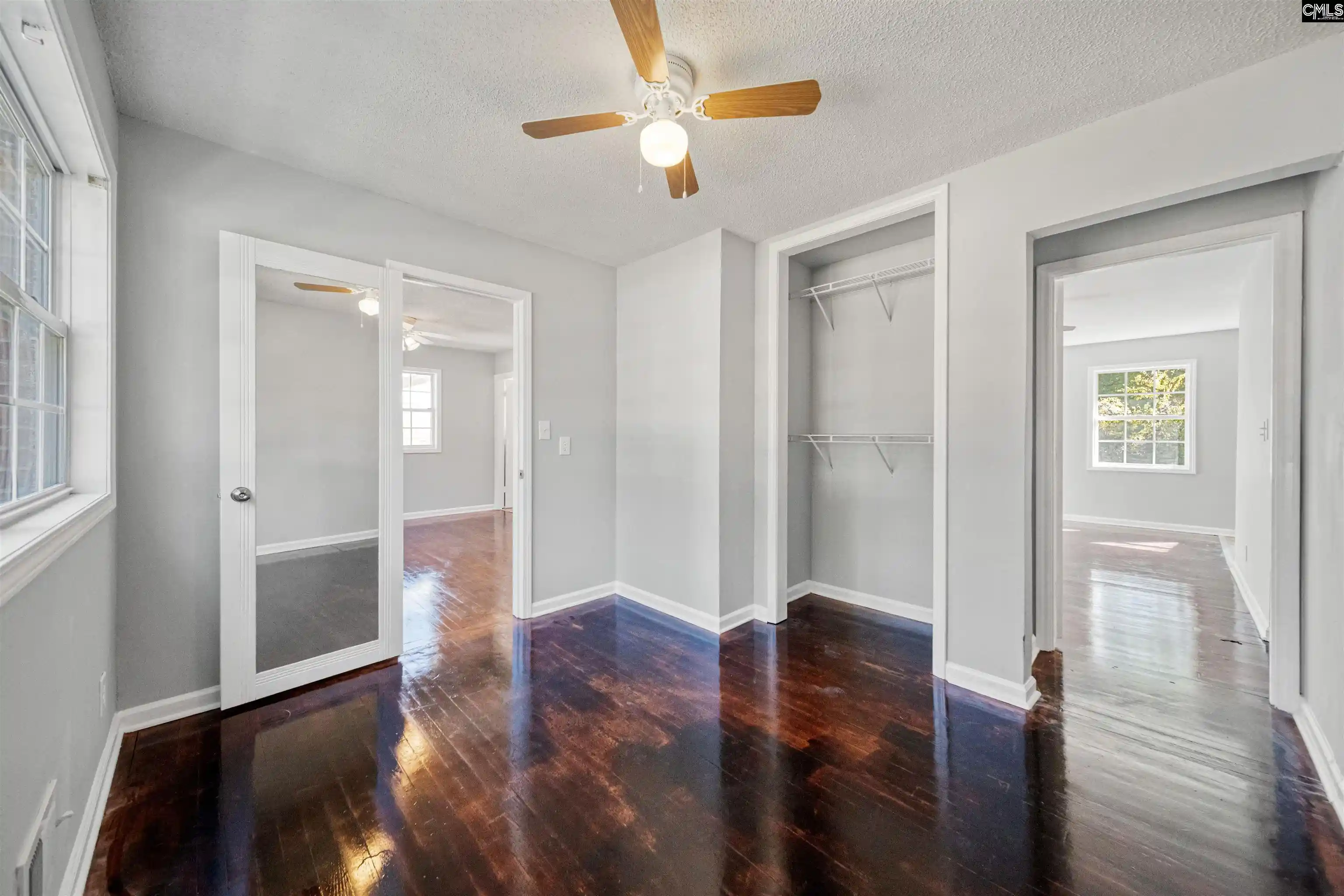 Photo 4 of Sale Pending at 6913 Carmel, Columbia, SC 29203 | MLS# 640223 | Listing updated on 2026-09-07