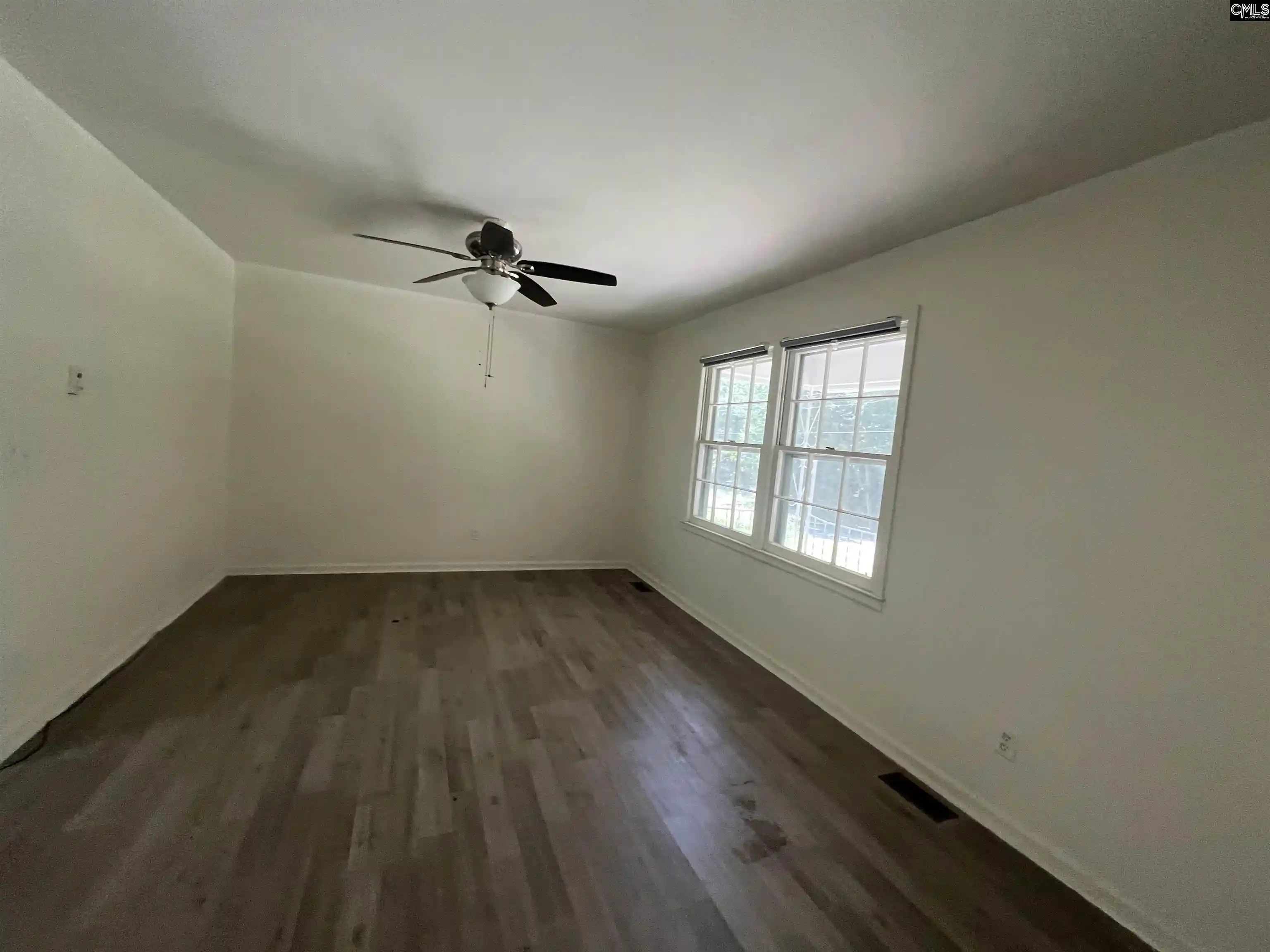 Photo 3 of Single family home for sale at 2365 Tall Oak, Sumter, SC 29154 | MLS# 640422 | Listing updated on 2026-08-09