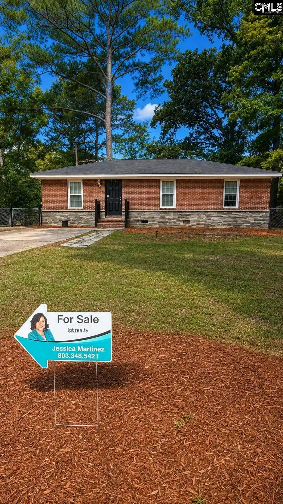 Photo 2 of Single family home for sale at 4213 Hileah, Columbia, SC 29209 | MLS# 640440 | Listing updated on 2026-08-26