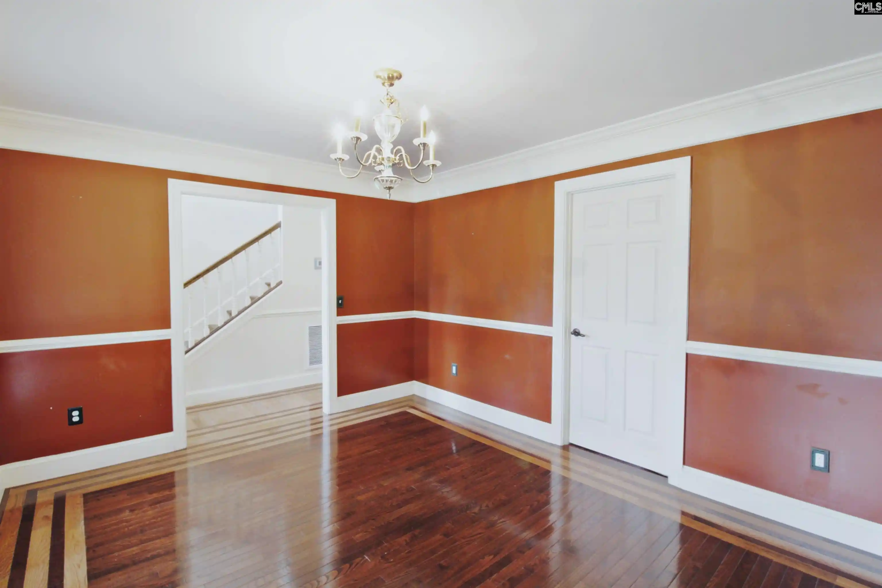Photo 2 of Single family home for sale at 113 Steeplechase, Columbia, SC 29209 | MLS# 640442 | Listing updated on 2026-09-01