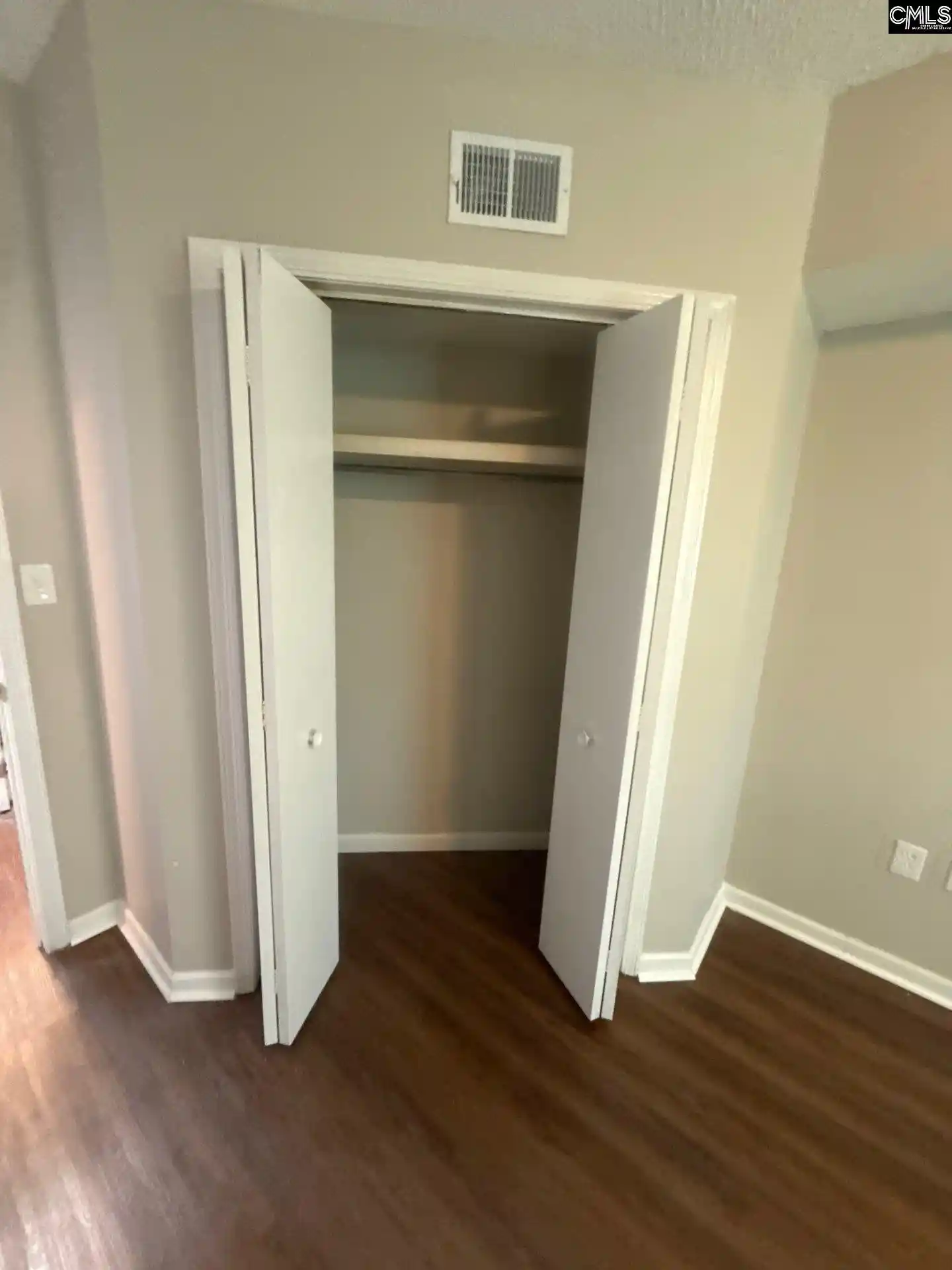Listing Photo 3 - Condo for sale in building located at 2002 Greene, Columbia, SC 29205 - Unit #310