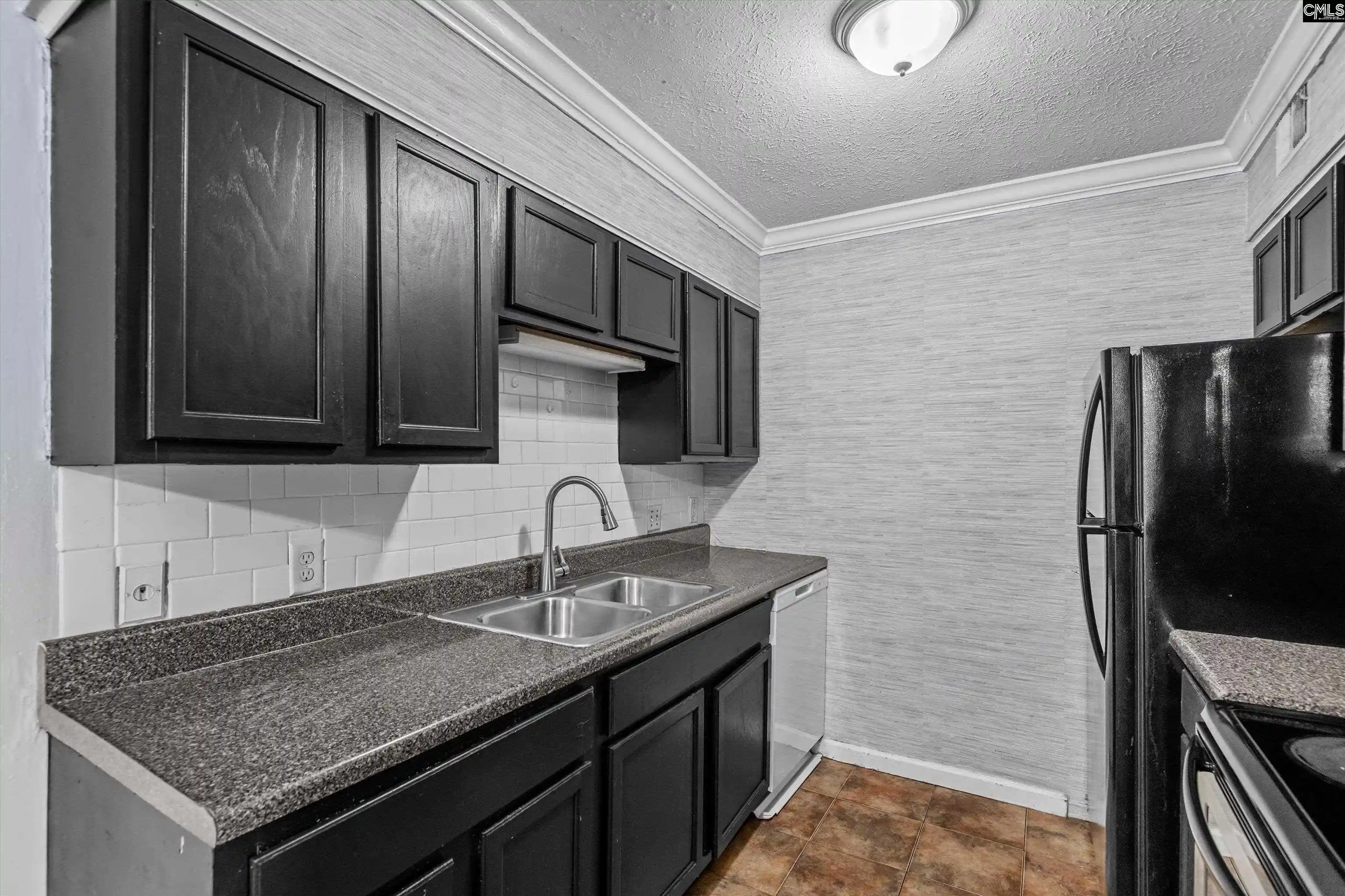 Photo 3 of Condo for sale at 1411 Old Manor, Columbia, SC 29210 | MLS# 640462 | Listing updated on 2026-09-08
