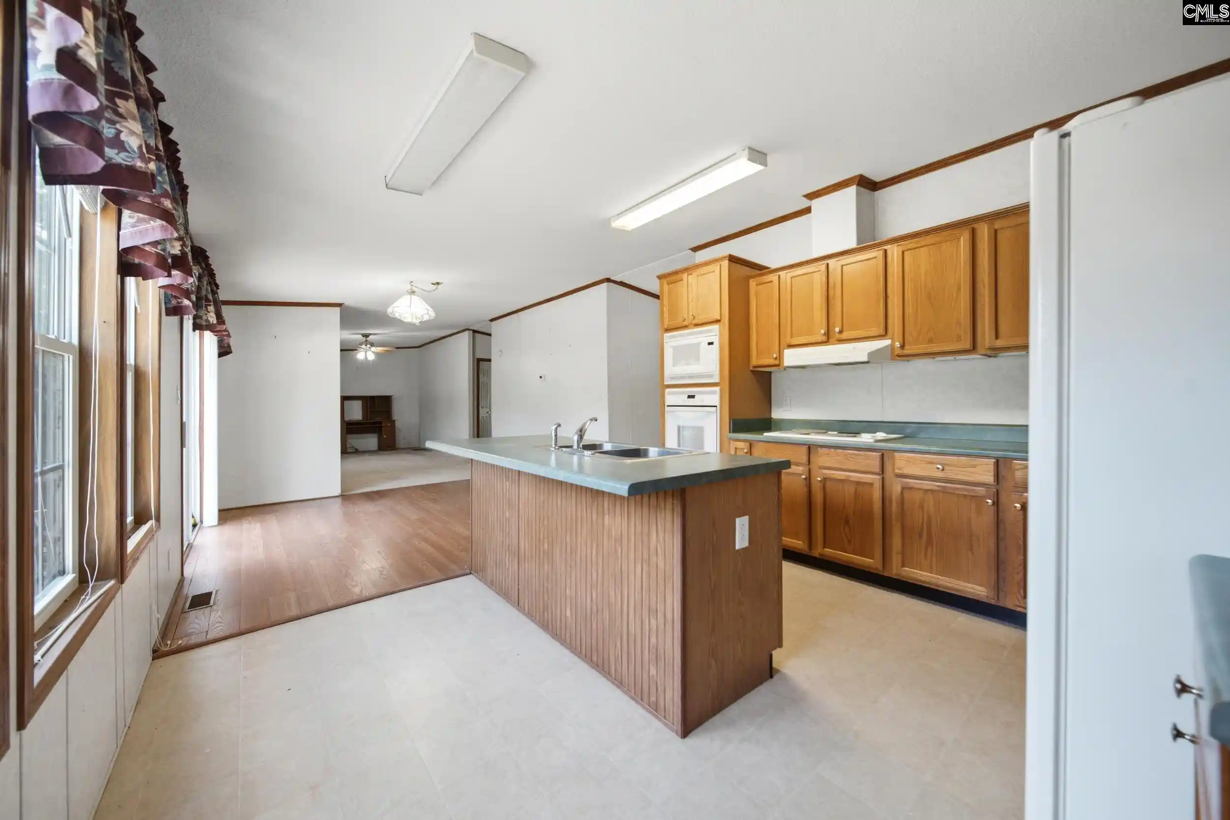 3rd image of 258 Rimrock, Gilbert, SC 29054 | MLS# 640471