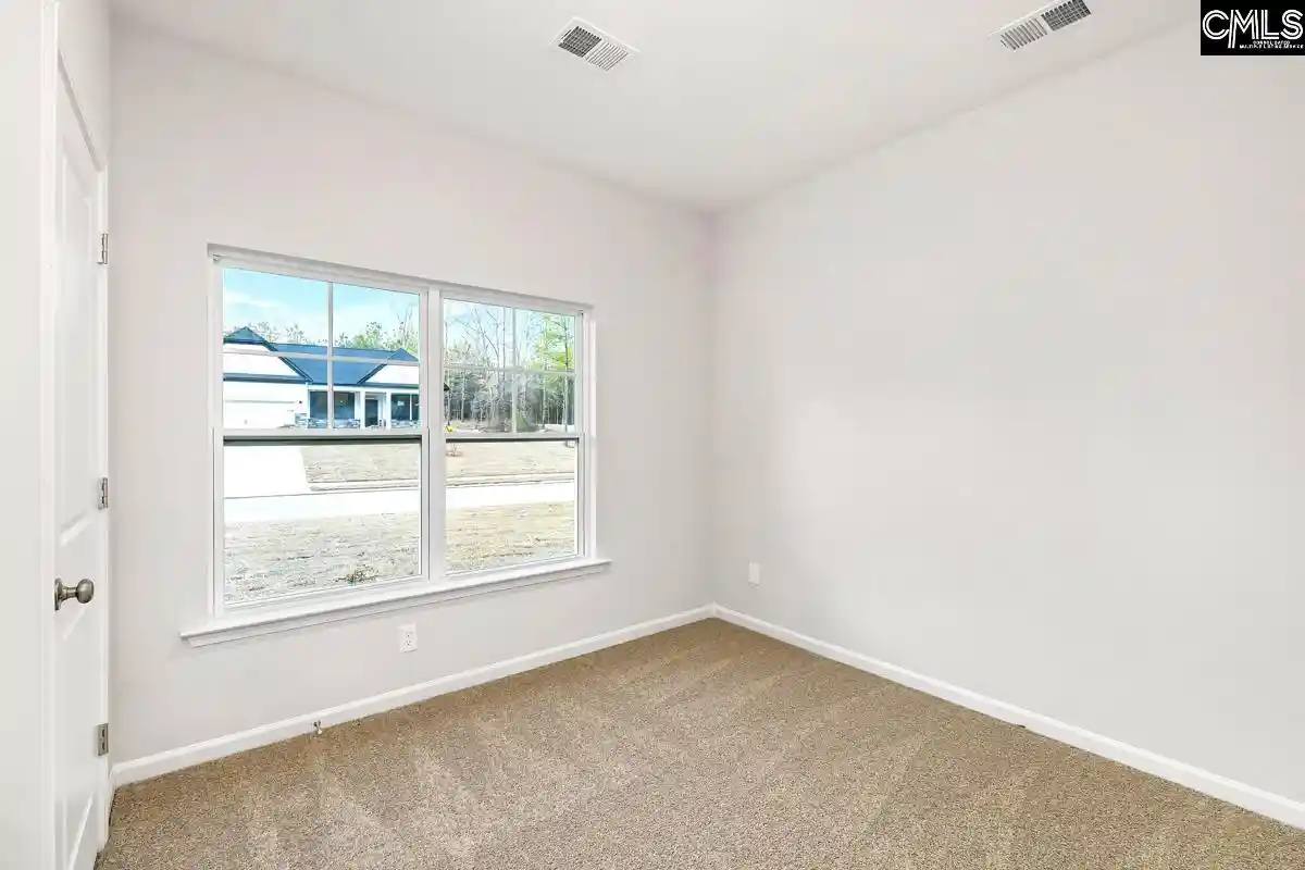 Photo 4 of Single family home for sale at 161 Raglins, Lugoff, SC 29078 | MLS# 640518 | Listing updated on 2026-08-29