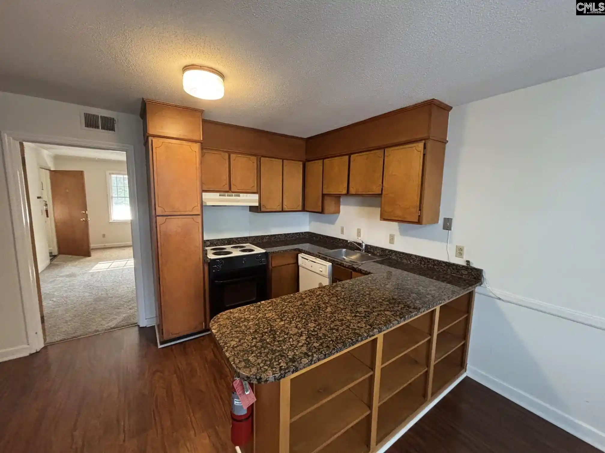 2nd image of 1702 Dalloz #B, Columbia, SC 29204 | MLS# 640524