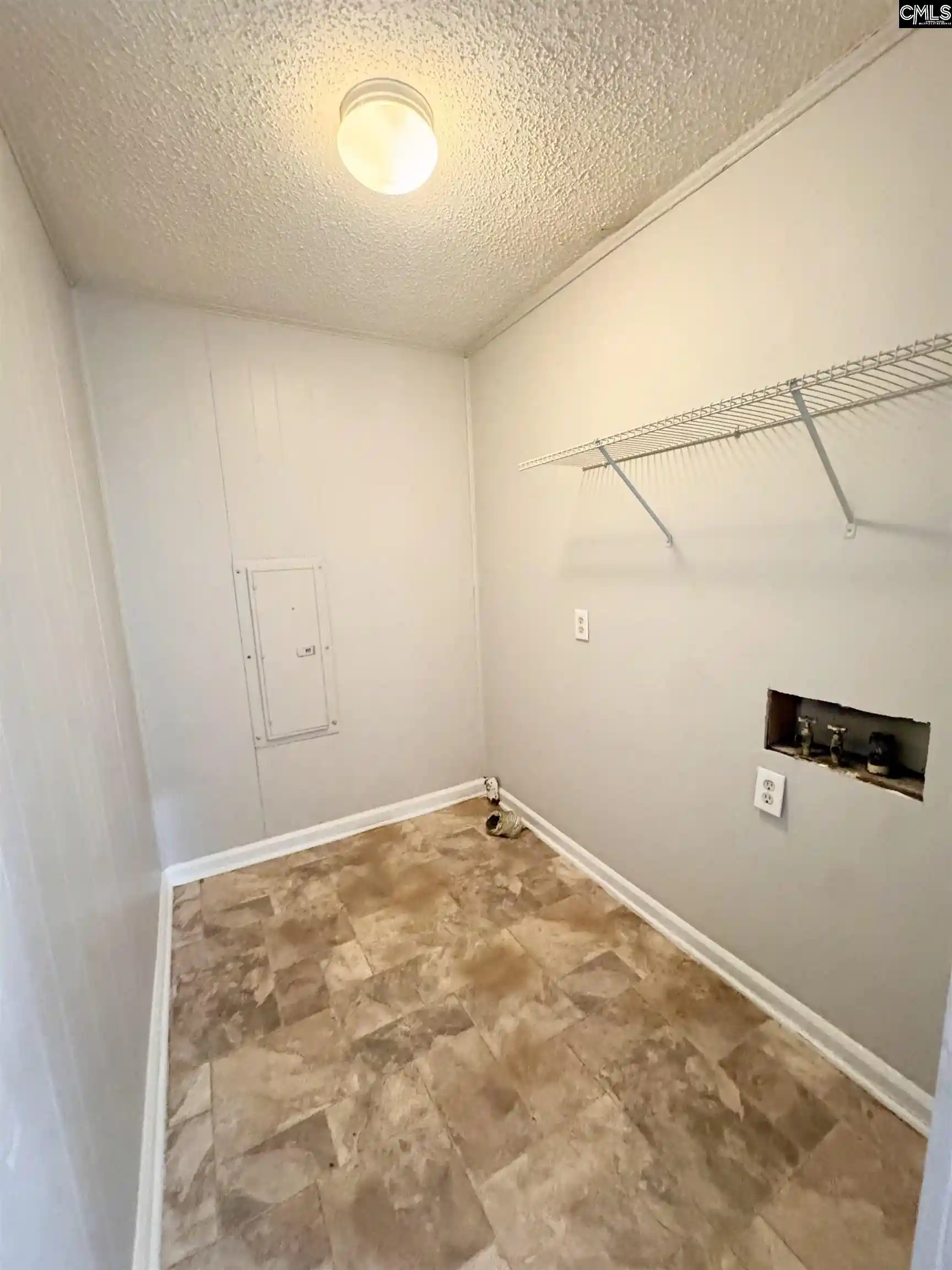 Photo 3 of Single family home for sale at 440 Woodcrest, Columbia, SC 29203 | MLS# 640528 | Listing updated on 2026-09-09