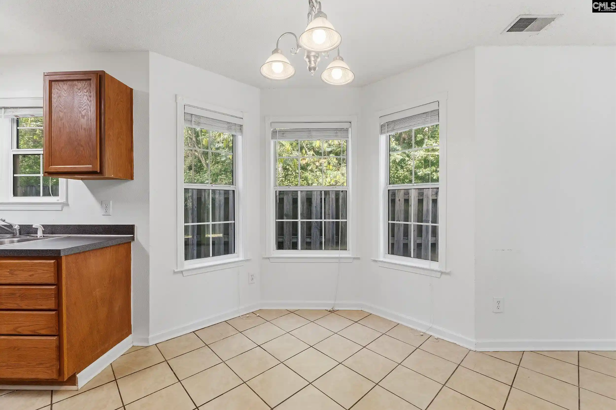 Photo 2 of Single family home for sale at 30 Charnock, Columbia, SC 29209 | MLS# 640539 | Listing updated on 2026-08-16