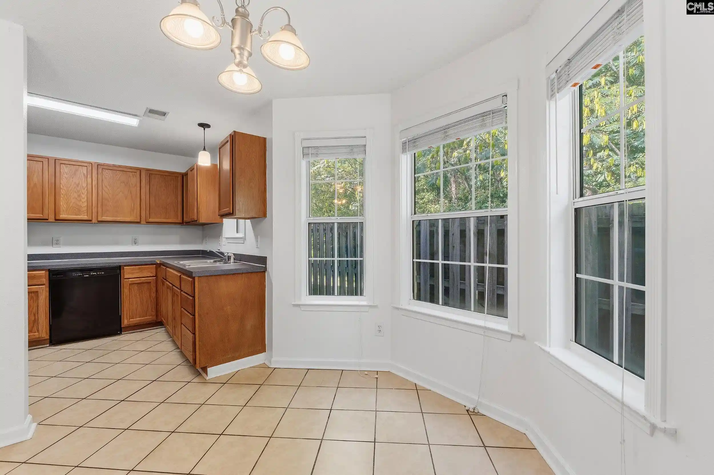 Photo 3 of Single family home for sale at 30 Charnock, Columbia, SC 29209 | MLS# 640539 | Listing updated on 2026-08-16