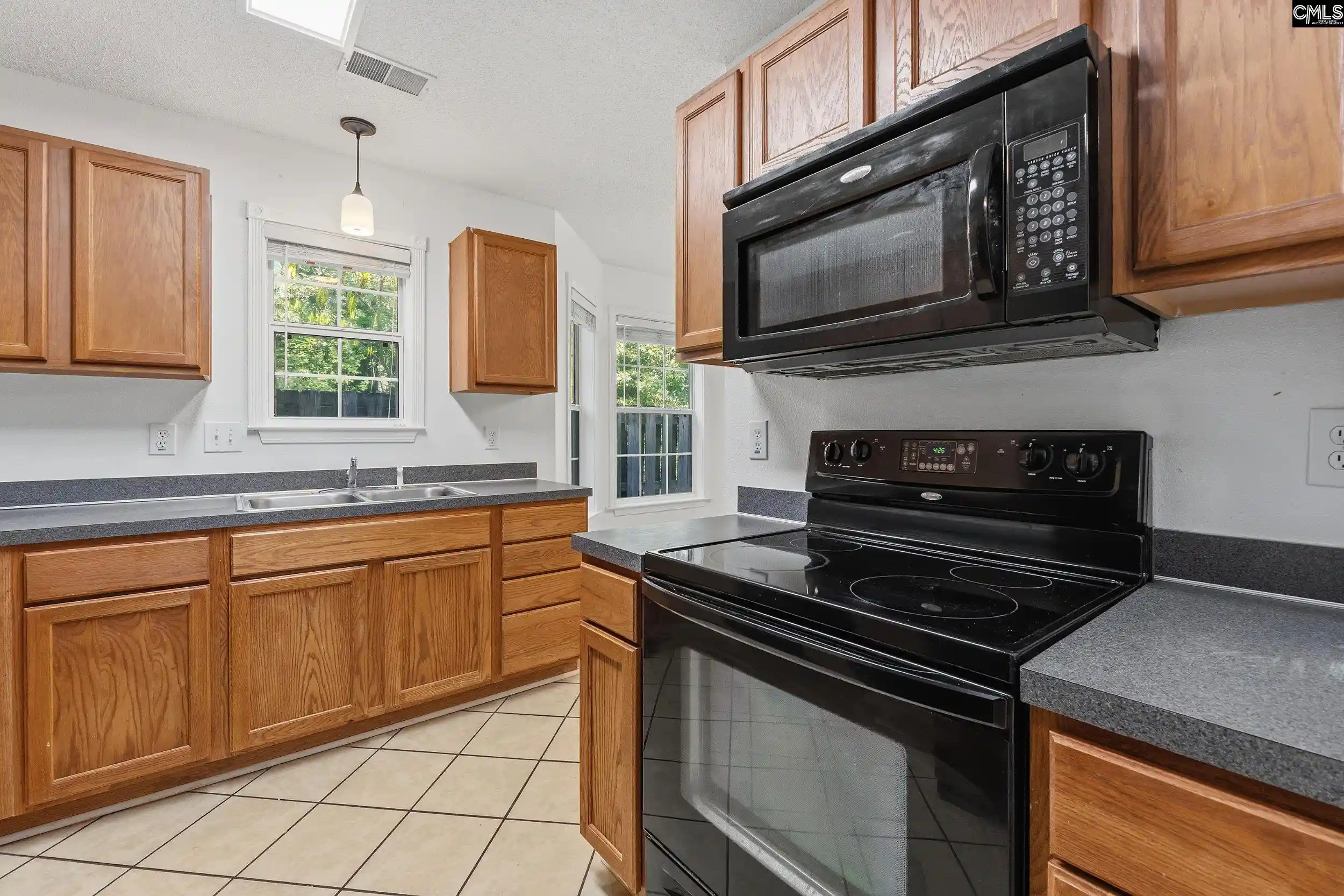 Photo 3 of Single family home for sale at 30 Charnock, Columbia, SC 29209 | MLS# 640539 | Listing updated on 2026-08-16